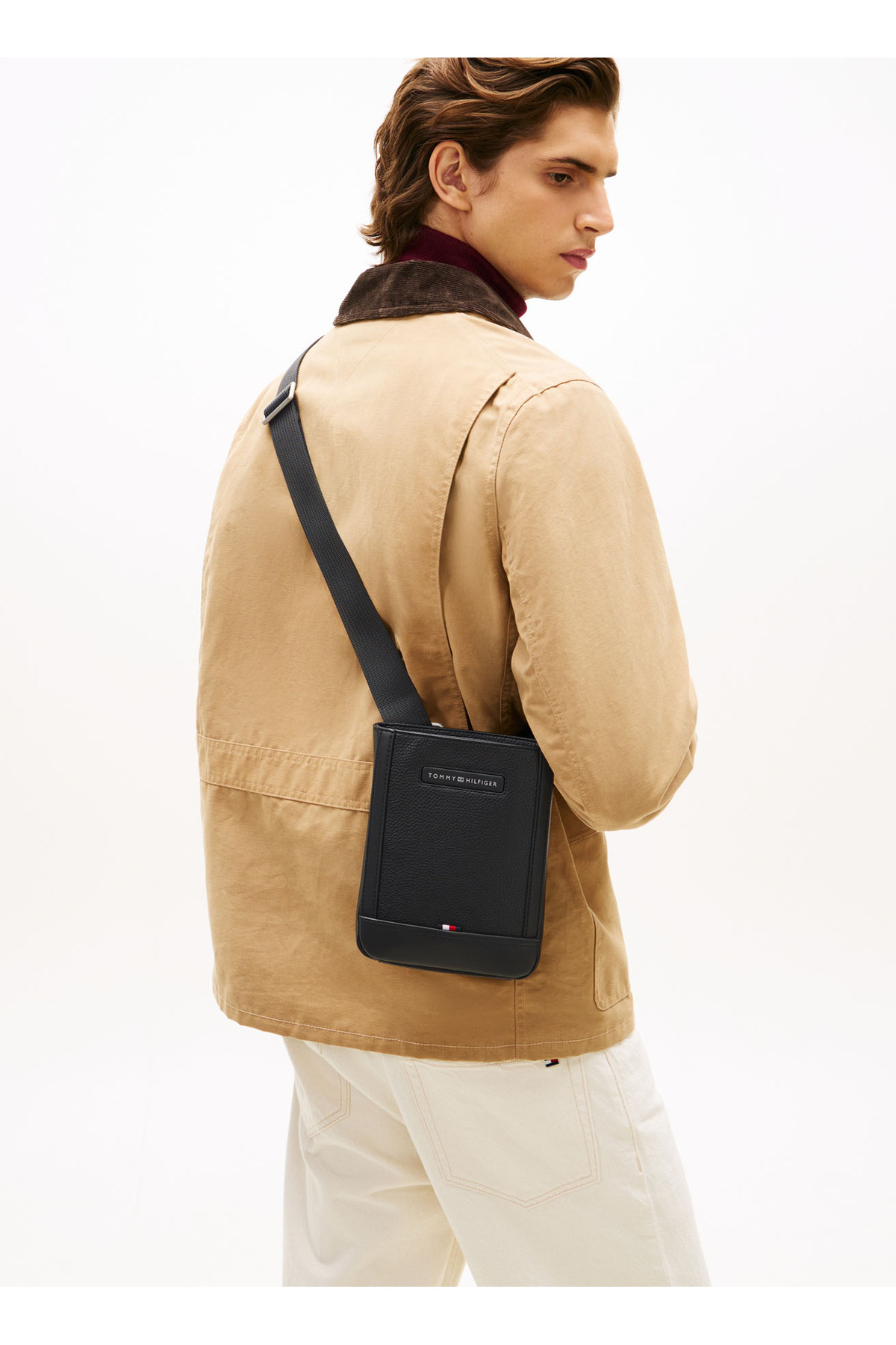 Tommy Hilfiger Siyah Erkek Postacı Çantası TH CENTRAL MINI CROSSOVER görsel 5