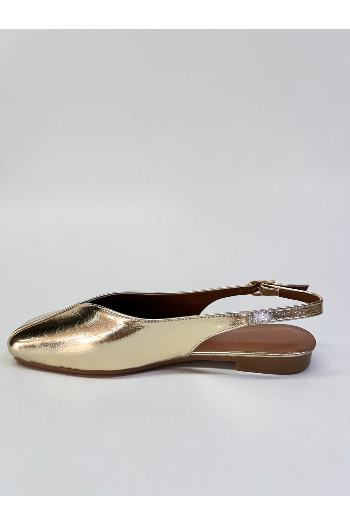 azza shoes BİANCA KADIN KARE KALIP PARLAK ARKASI AÇIK TOKA DETAYLI ZARİF ŞIK GÜNLÜK BABET görsel 5