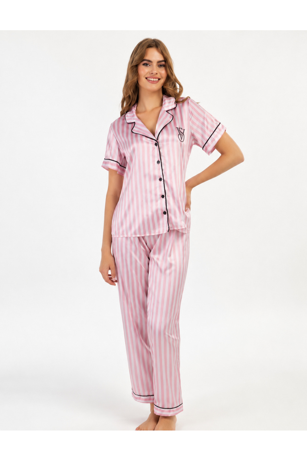 sulyra Pembe Çizgili Saten Pijama Takımı VicSec Kutulu görsel 2