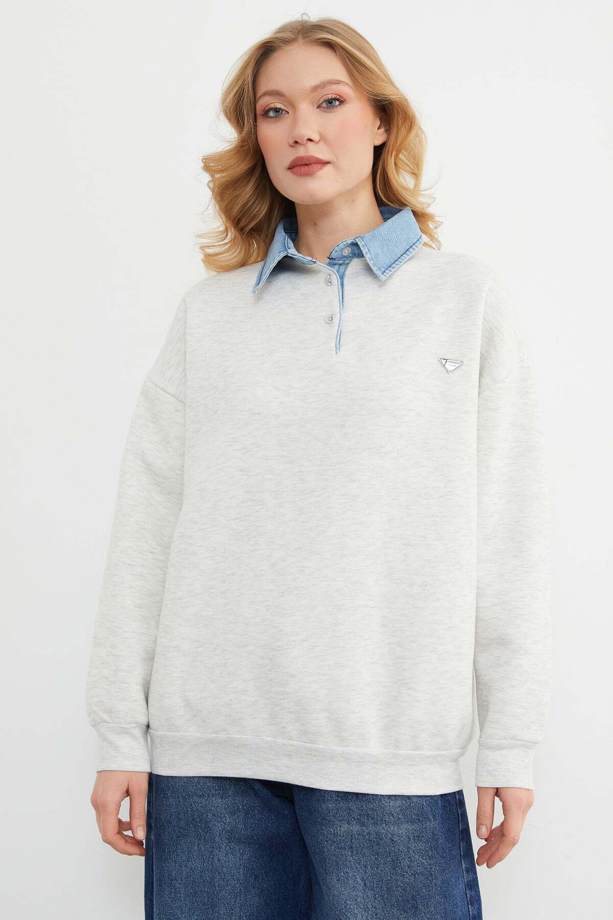Fulla Moda 3 İplik Kot Garnili Metal Aksesuarlı Sweatshirt görsel 6
