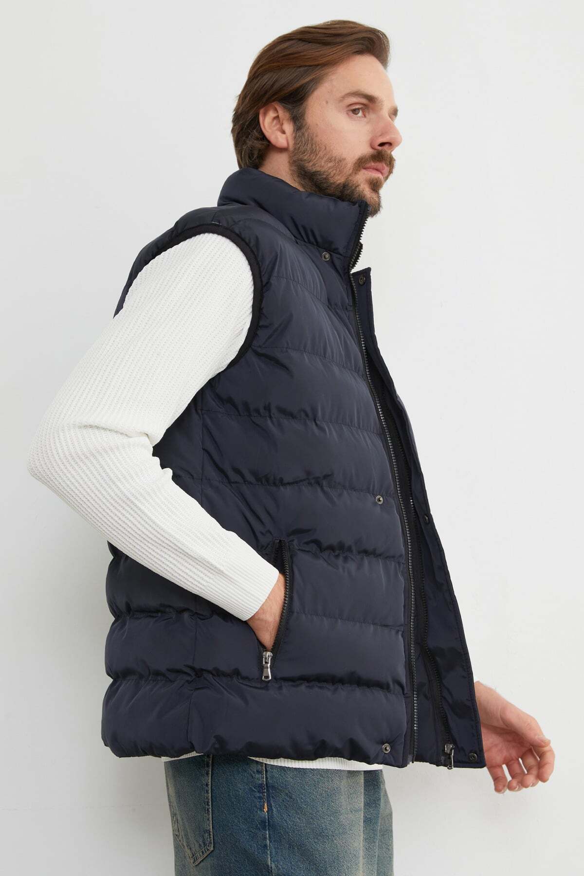 Fulla Moda Baskılı Çıt Çıtlı Şişme Yelek görsel 4