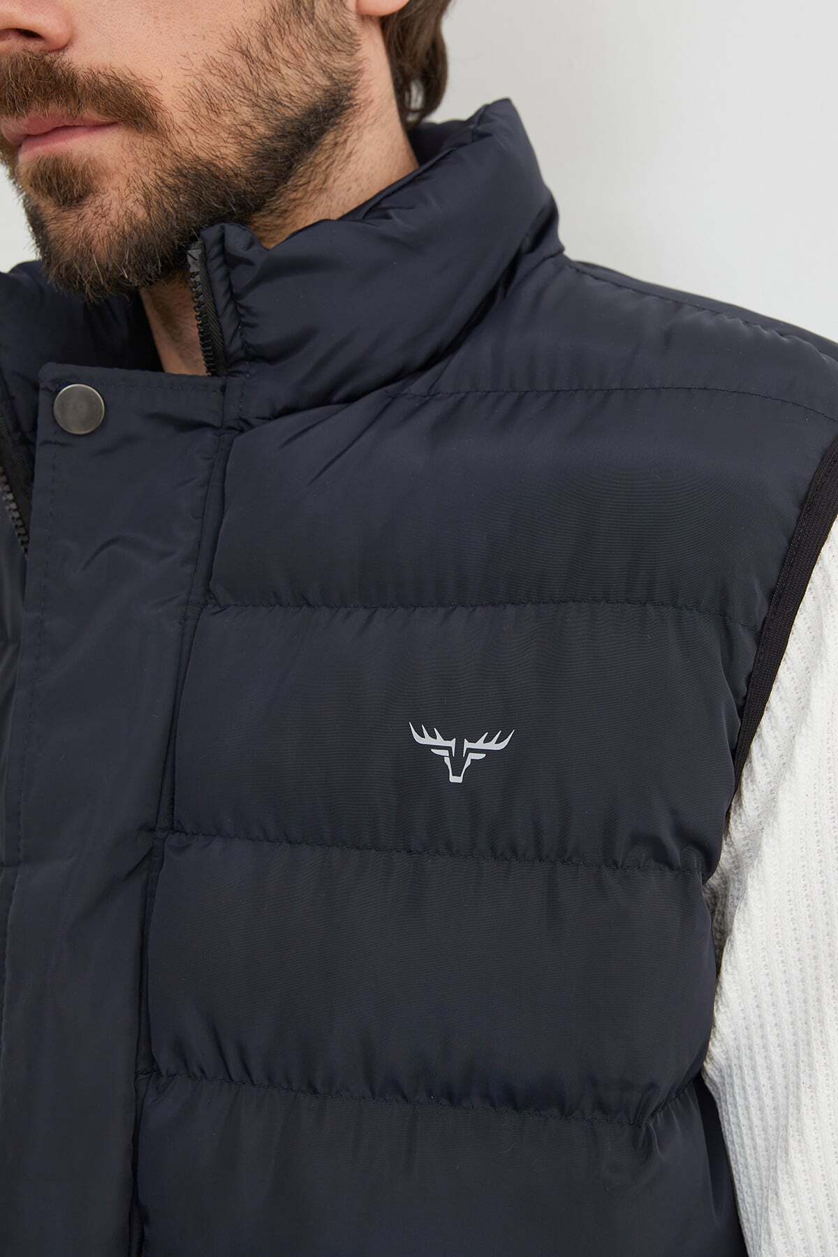 Fulla Moda Baskılı Çıt Çıtlı Şişme Yelek görsel 5