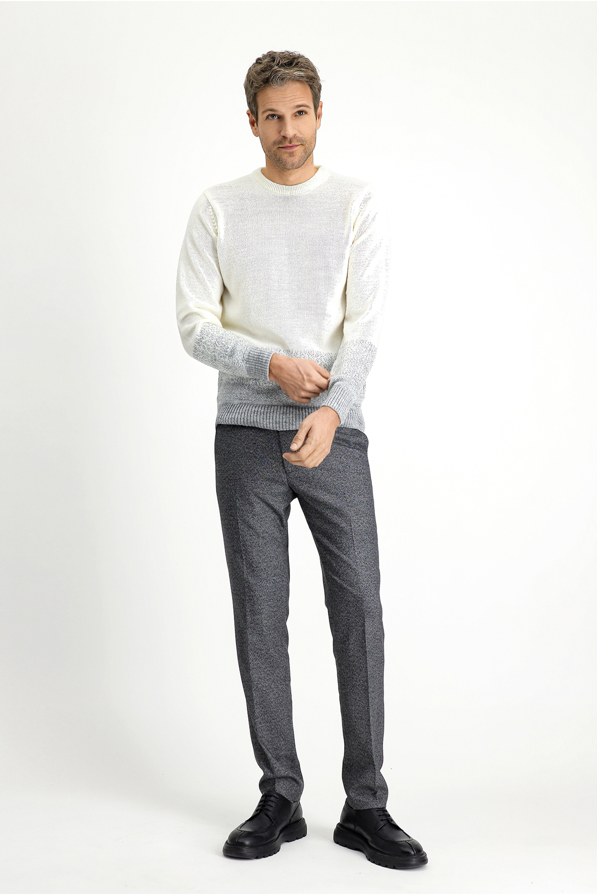 Bisiklet Yaka Regular Fit Desenli Triko Kazak — بژ KK25DGN3DS002 — تصویر 3 از 7