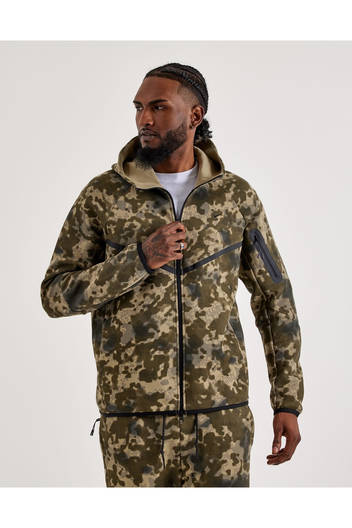سویشرت مردانه Tech Fleece Windrunner FZ Jacket Camo-HV0955-276-Tanem Sport نایکی سویشرت اسپرت Nike
