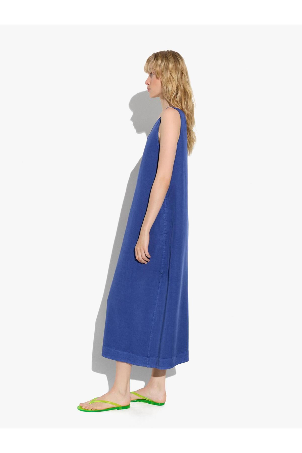 Women's Flowing Dress 100% Lyocell
