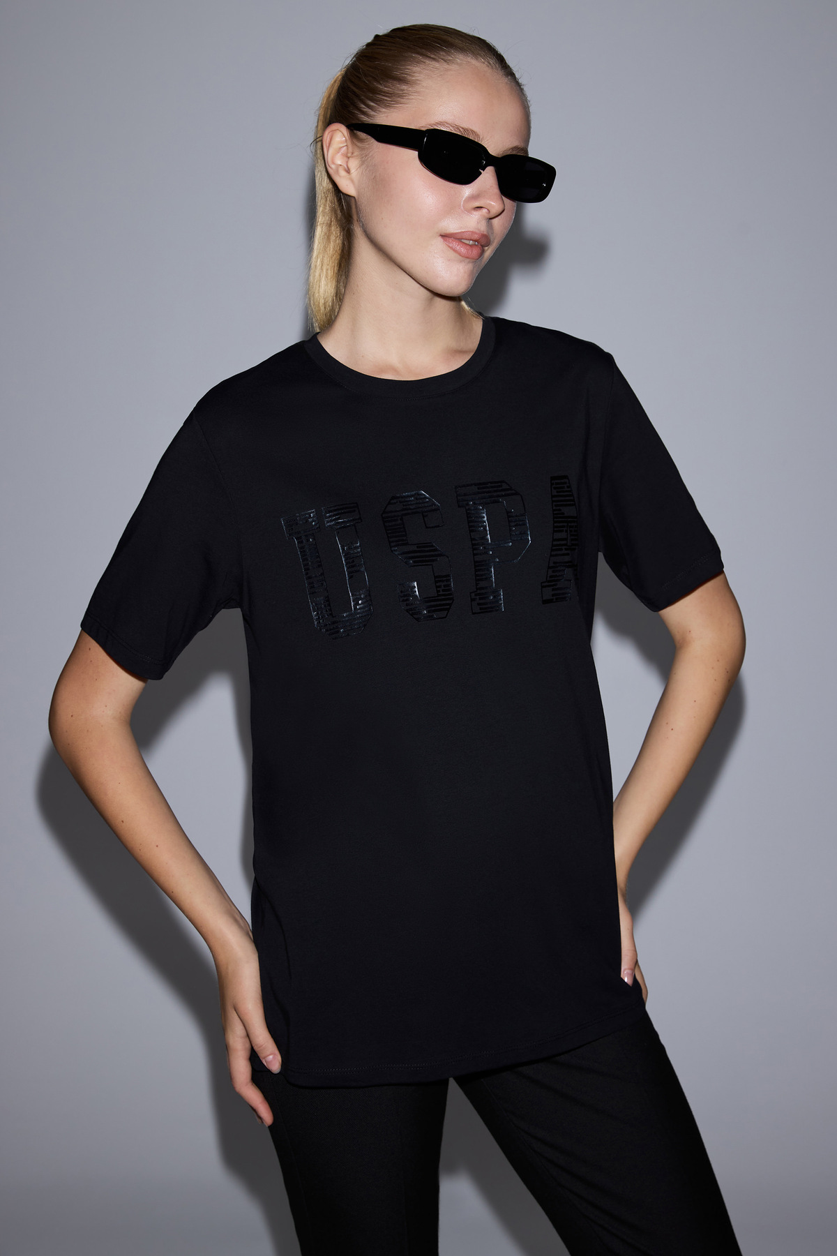 U.S. Polo Assn. Women's Black Crew Neck Basic T-Shirt 50321690-Vr046