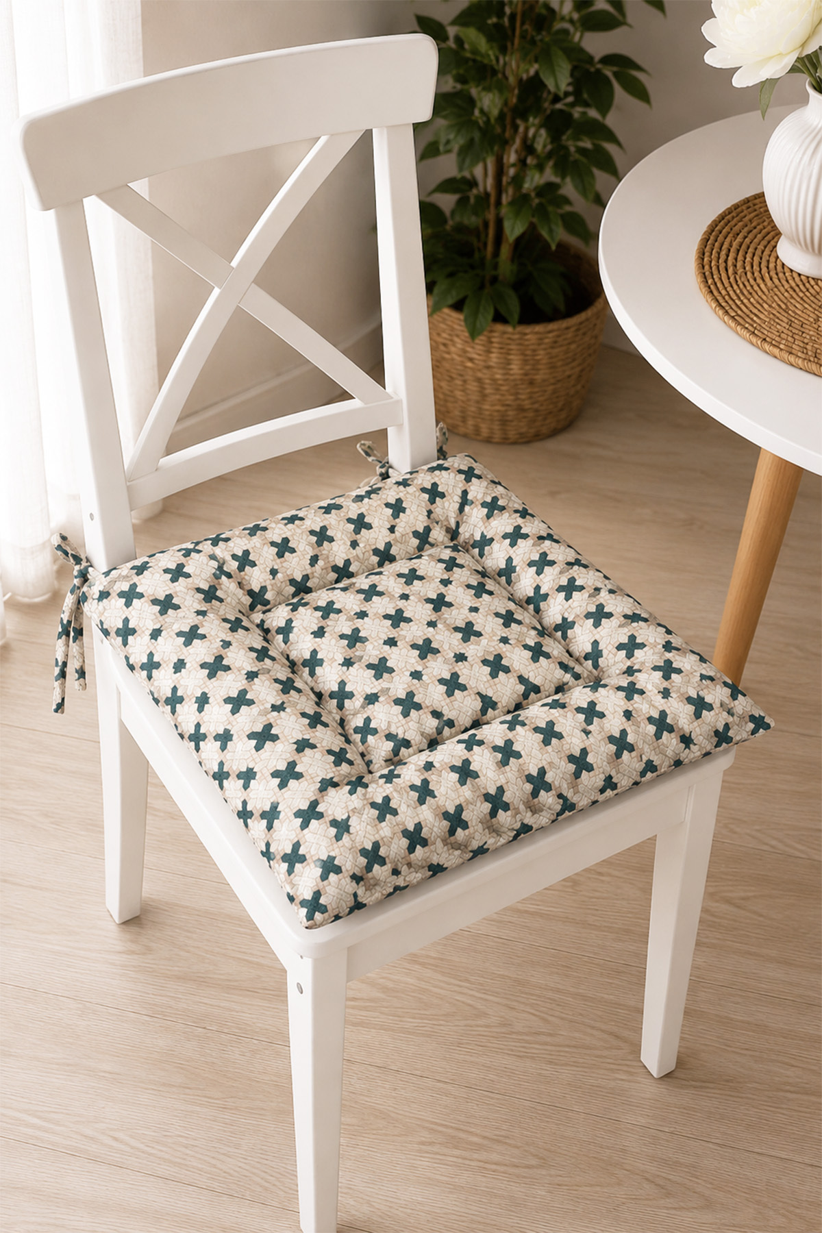 1 Digital Printed Lace-up Pofidic Chair and Picnic Cushion Multipurpose 40x40cm