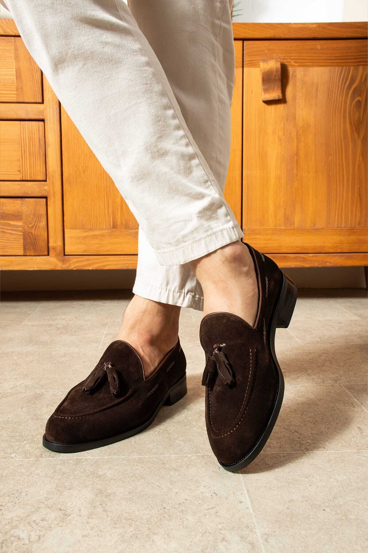 NİGHT Collection Corcik Hakiki Deri Erkek Loafer Ayakkabı, Klasik Püsküllü Koyu Kahve Günlük & Şık Model