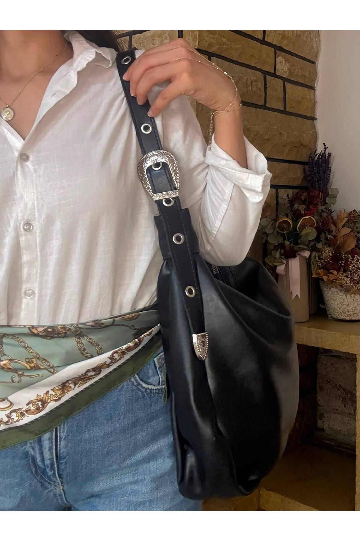 Lavora Bags Aura Kemer Detaylı Omuz Çantası Siyah görsel 7