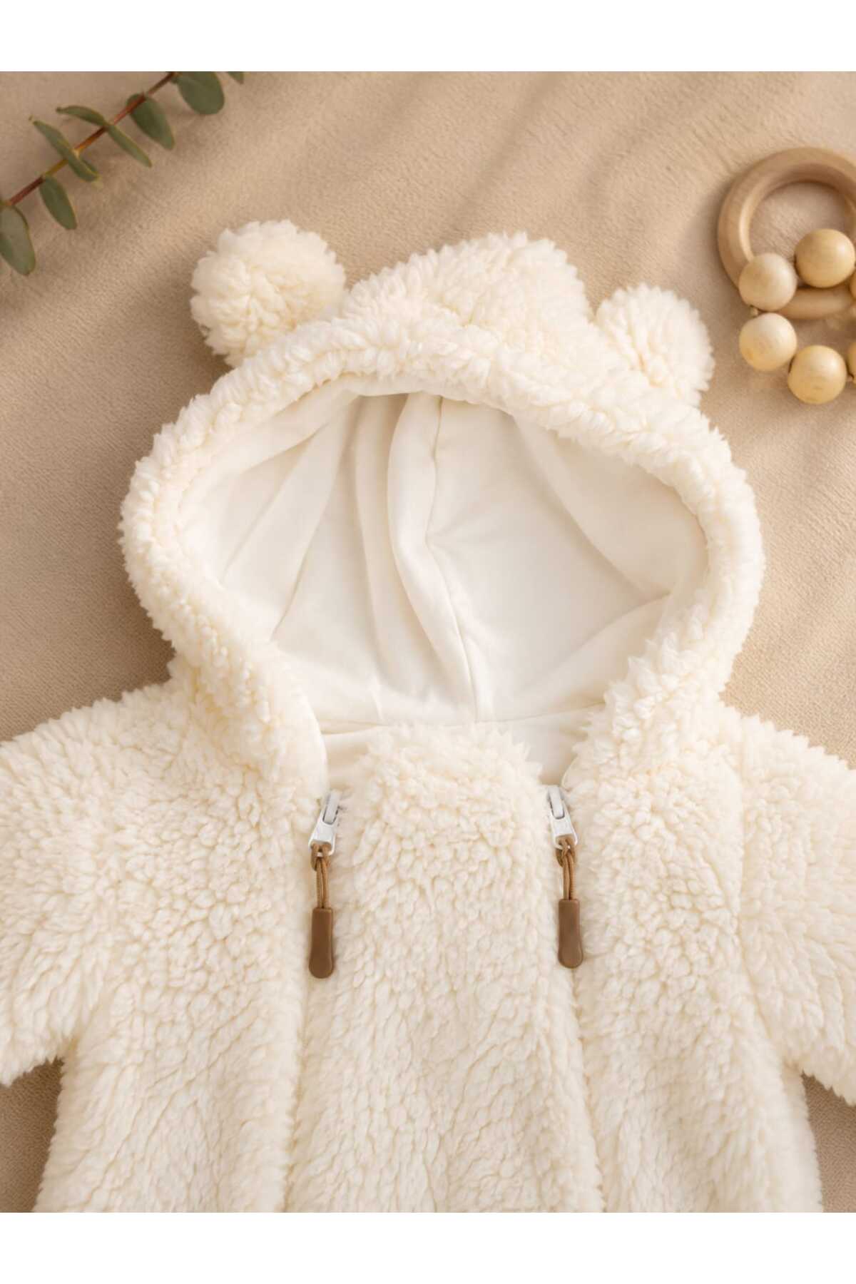Welsoft Peluş Bebek Tulumu – Kapüşonlu Kulak Detaylı Kışlık Bebek Tulumu