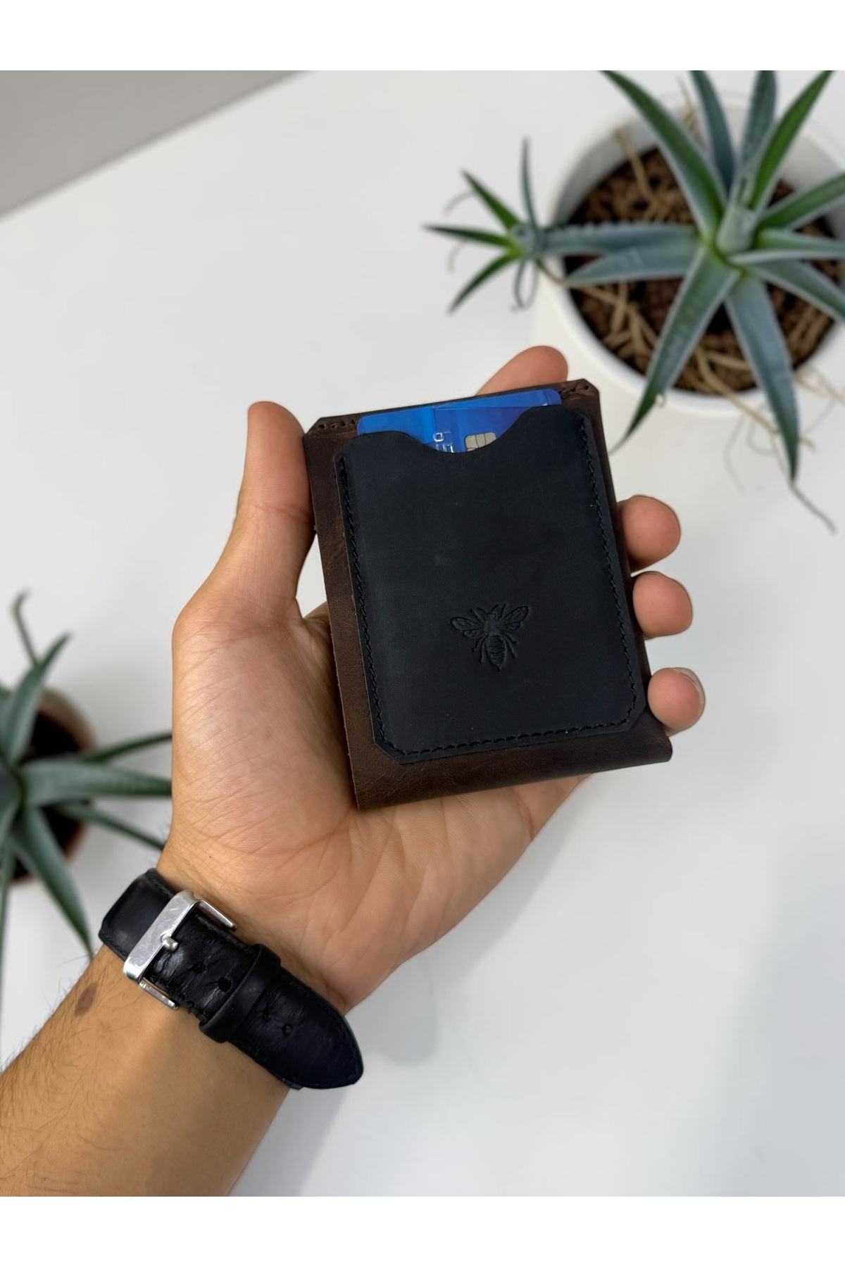 BeeBlack %100 Hakiki Deri CLARK Model Erkek Cüzdan - Mıknatıslı Şık Minimalist Cüzdan görsel 6