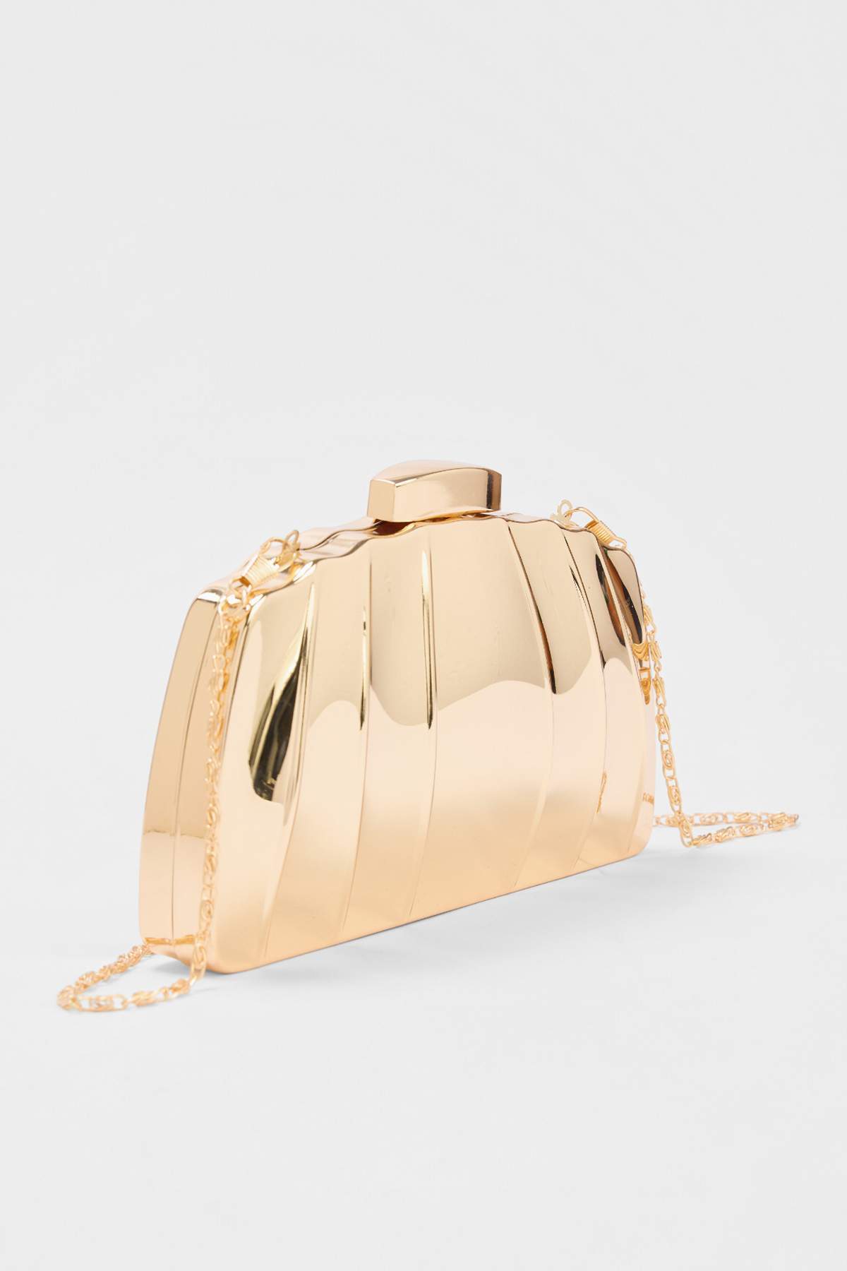 trendyol-shoes-womens-gold-colored-clutch-bag