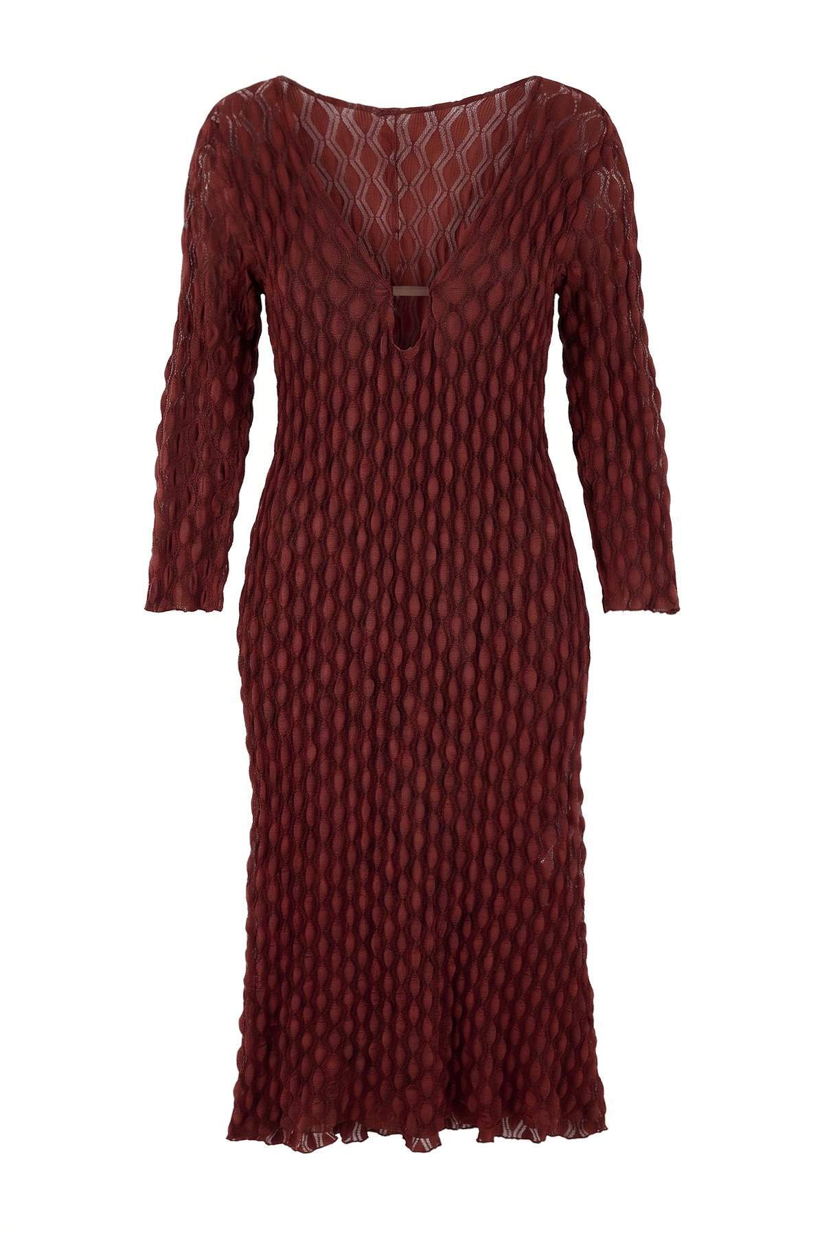 Trendyolmilla Curve Plaj Giyim Bordo Dokulu Örme Midi Aksesuar Detaylı Plaj Elbisesi TBBSS26AH00283