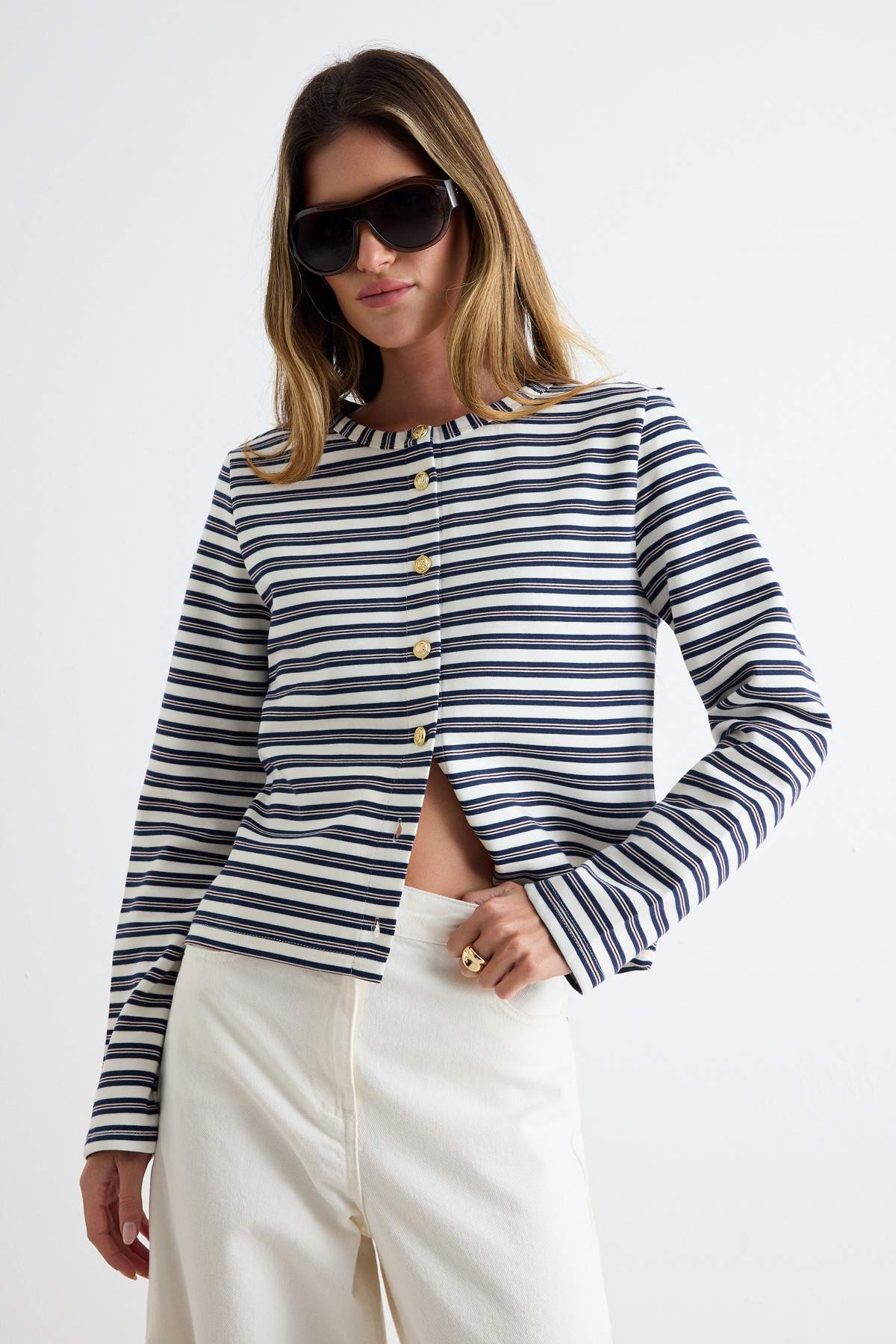 Trendyol Collection Multi-Colored Striped Regular Crew Neck Buttoned Interlock Knitted Blouse Twoaw27Bz00187