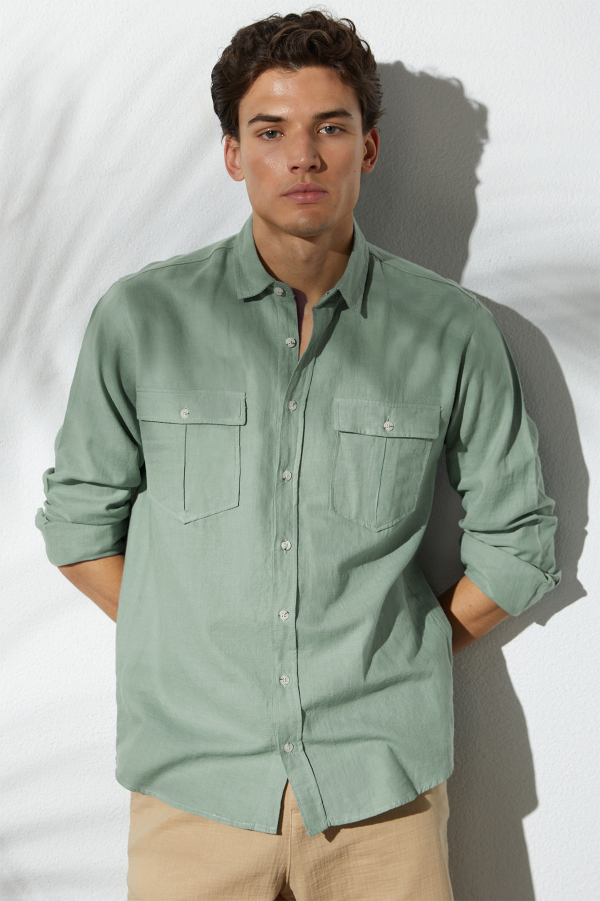 Men's Regular Fit Classic Cut Oversize 100% Cotton Linen Texture Double Pocket Green Shirt