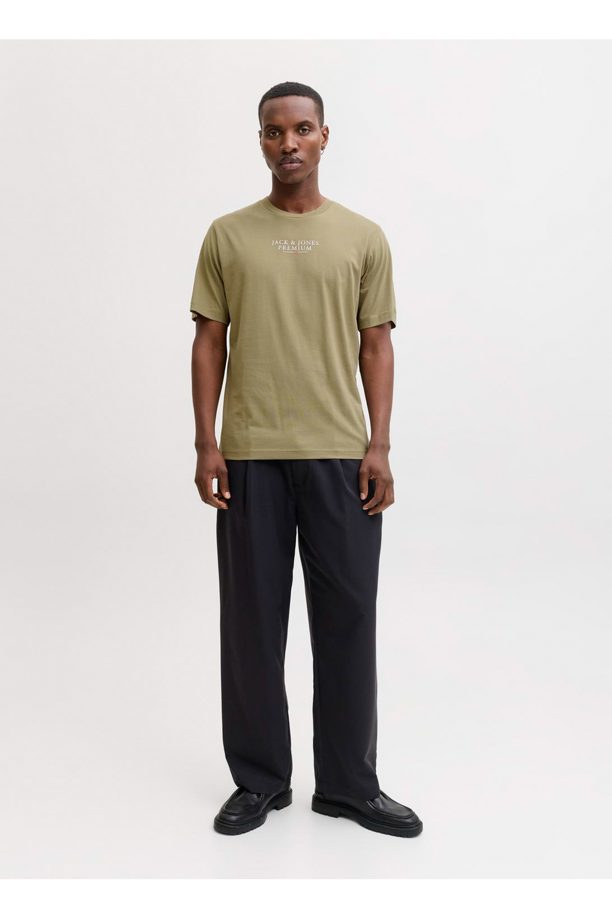 تی شرت مردانه قهوه‌ای طرح JPRBLUARCHIE کد 12217167 جک اند جونز تی شرت Jack & Jones