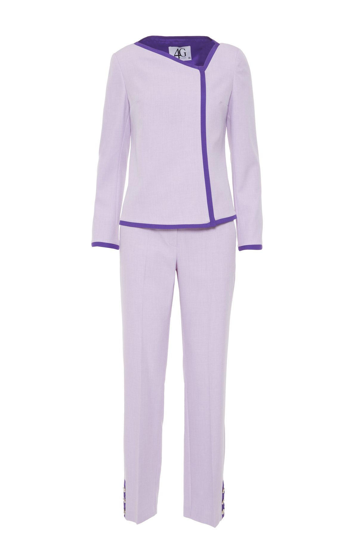 Comfortable Cut Set with Asymmetrical Collar Detail