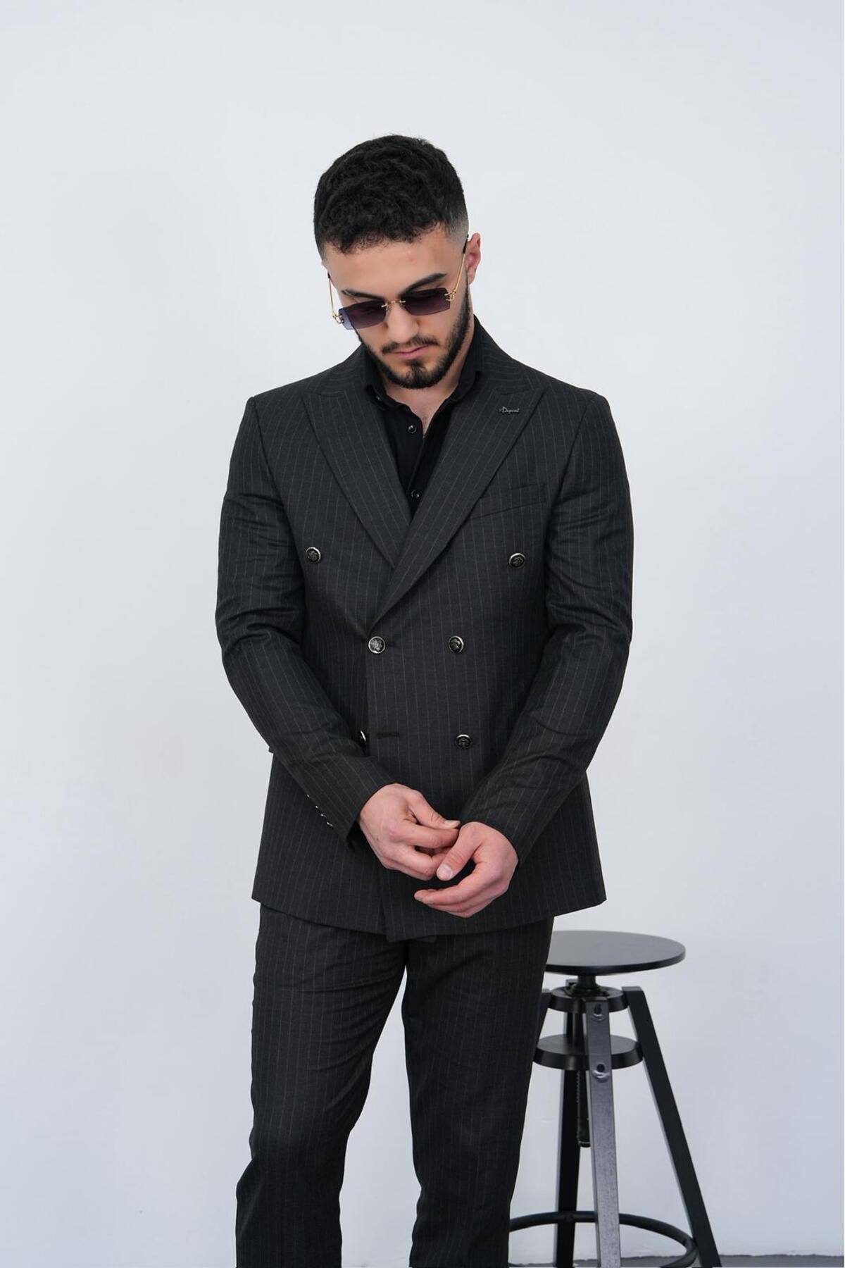 Dupont Slim Fit Erkek Sivri Yaka Çizgili Kruvaze Takım Elbise