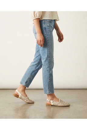 PİERRO SHOES Hakiki Deri Lazer Kesim Arka Açık Lastikli Günlük Kadın Babet