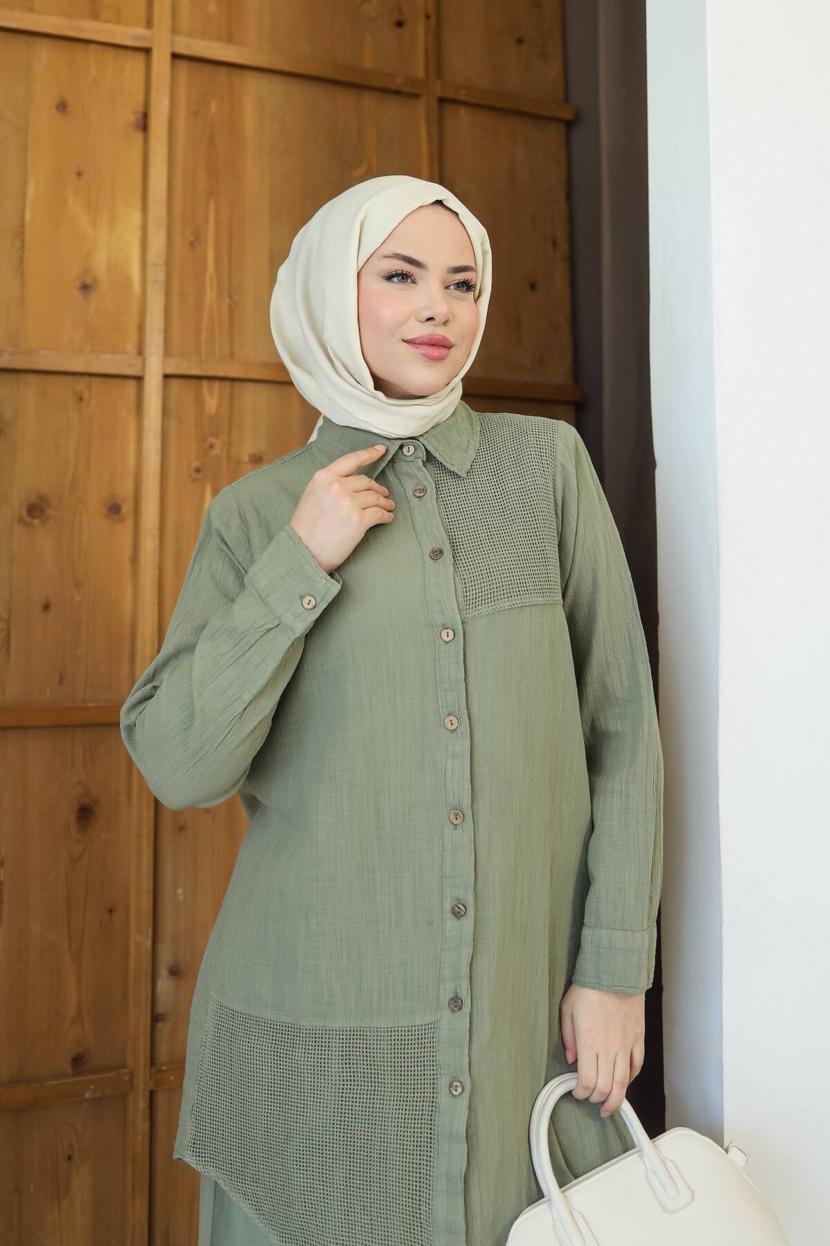 Khaki