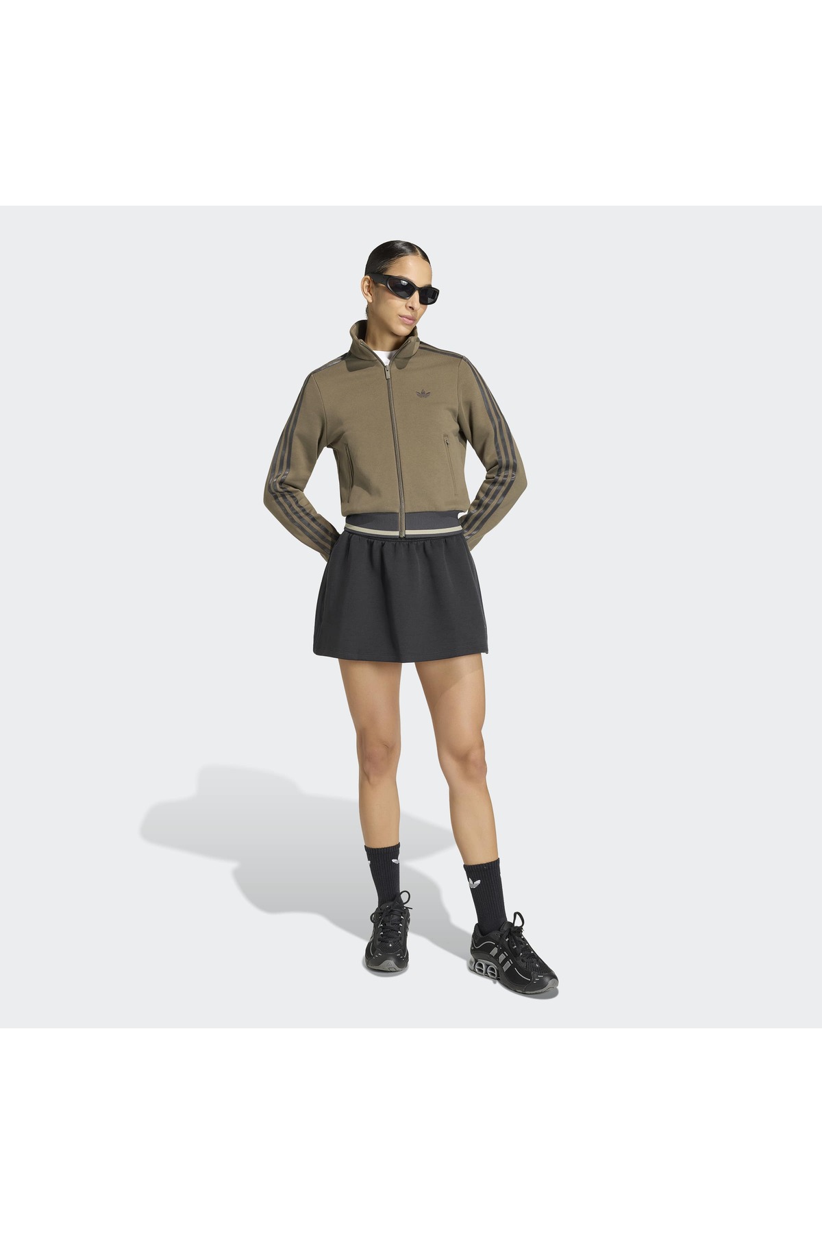 adidas Rib Fb Tt Kadın Spor Sweatshirt KS7353 görsel 3