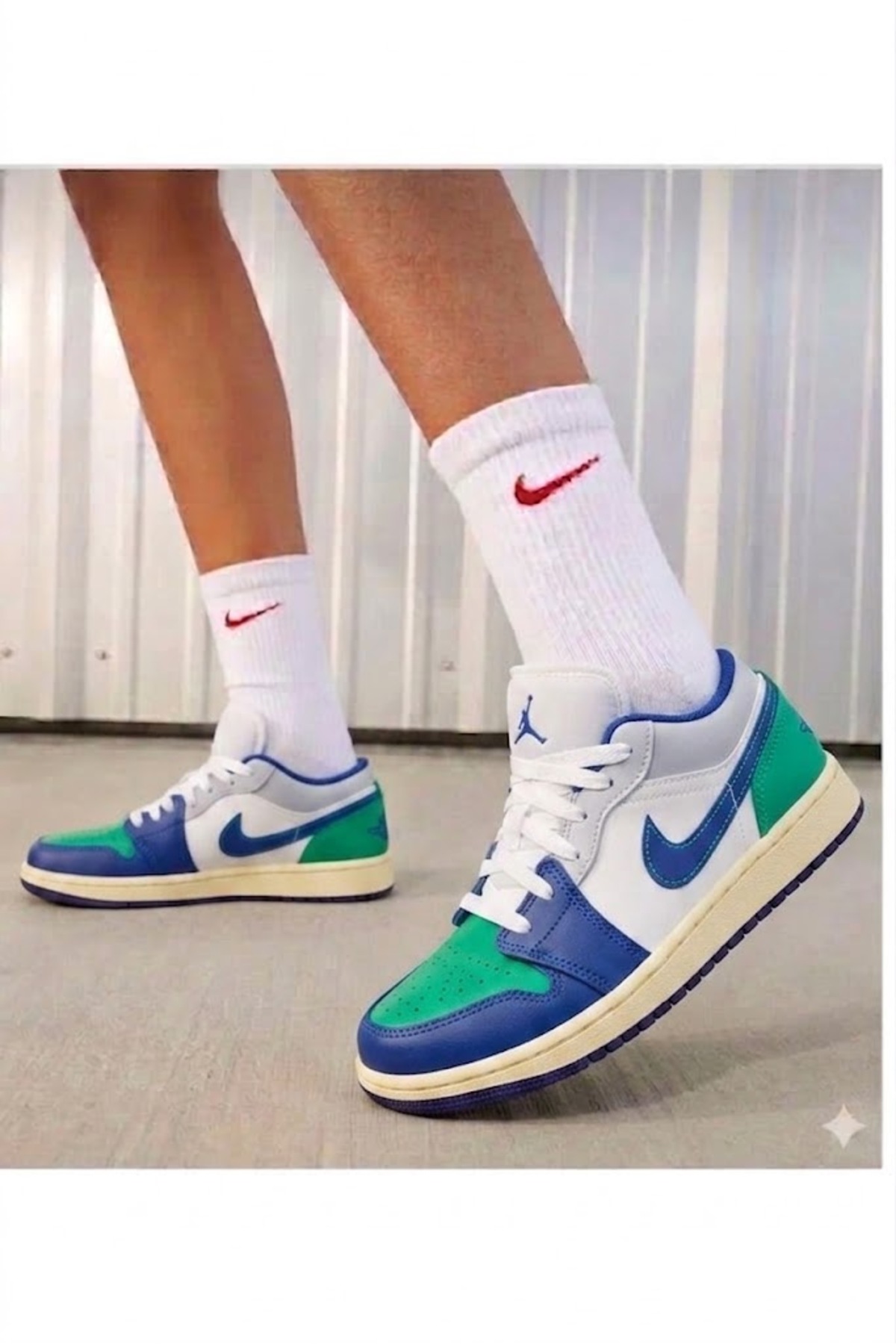 Nike Air Jordan 1 Retro High Og Green Glow White Black Dz5485-130
