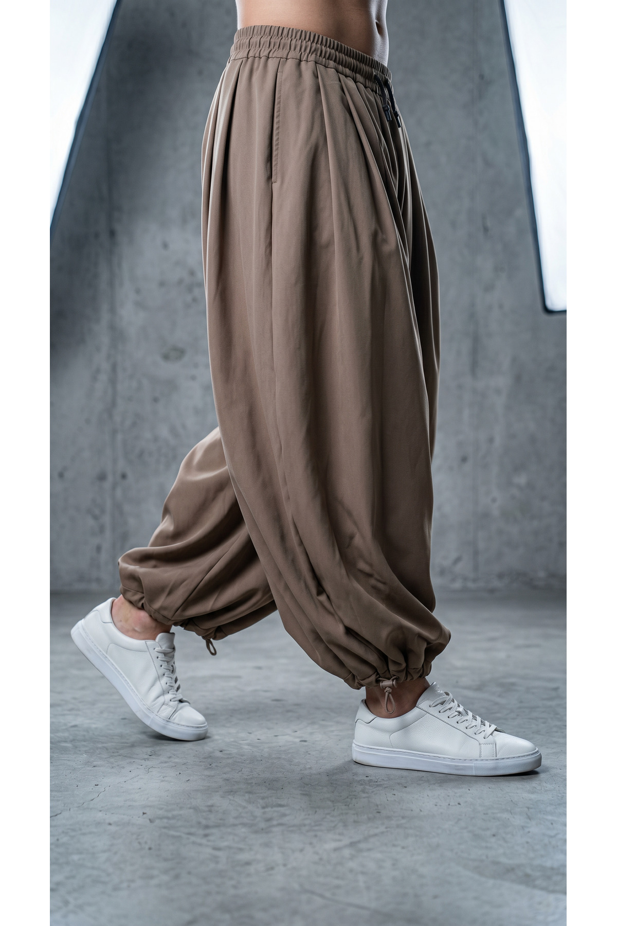 Erkek Hakama Sokak Tarzı Baskılı Bürümcük Spor Şalvar Pantolon — قهوه‌ای 3013-H — تصویر 4 از 6