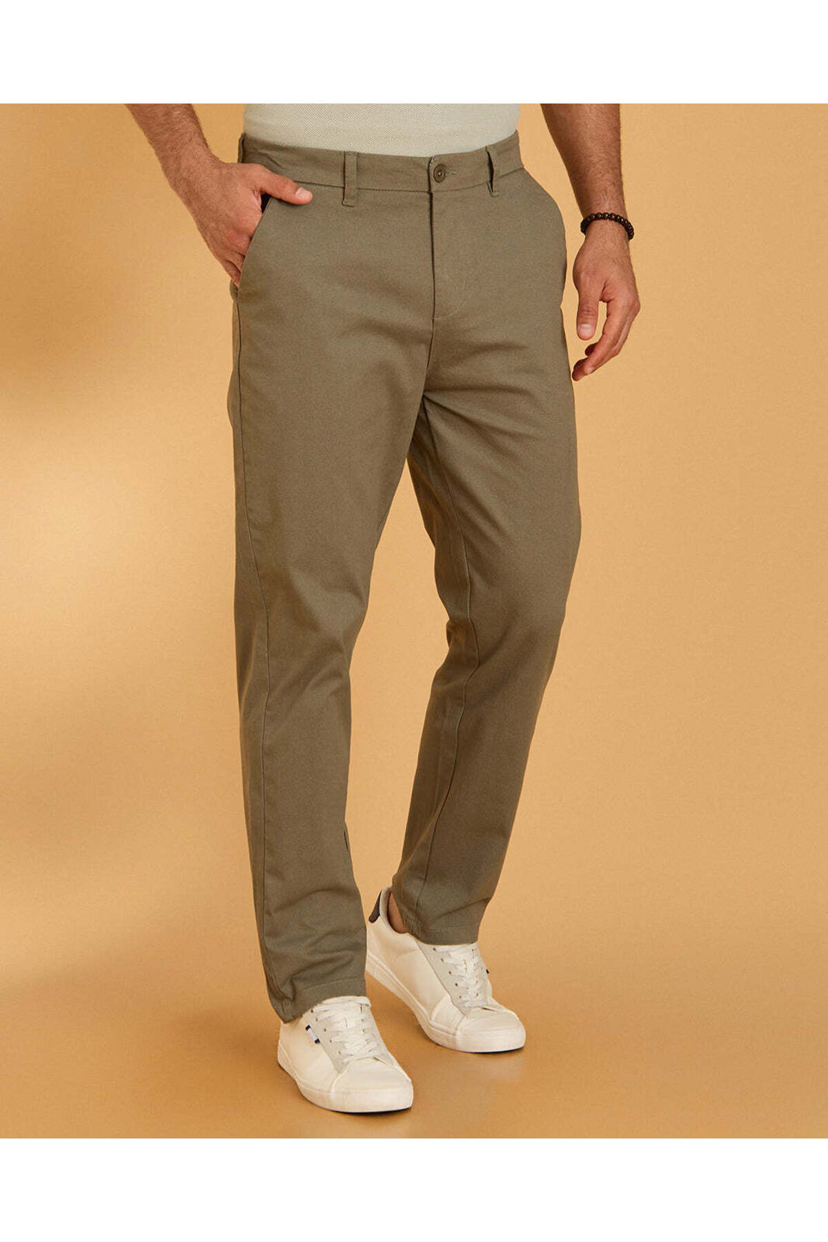 REDTAG Men Olive Chino Trousers