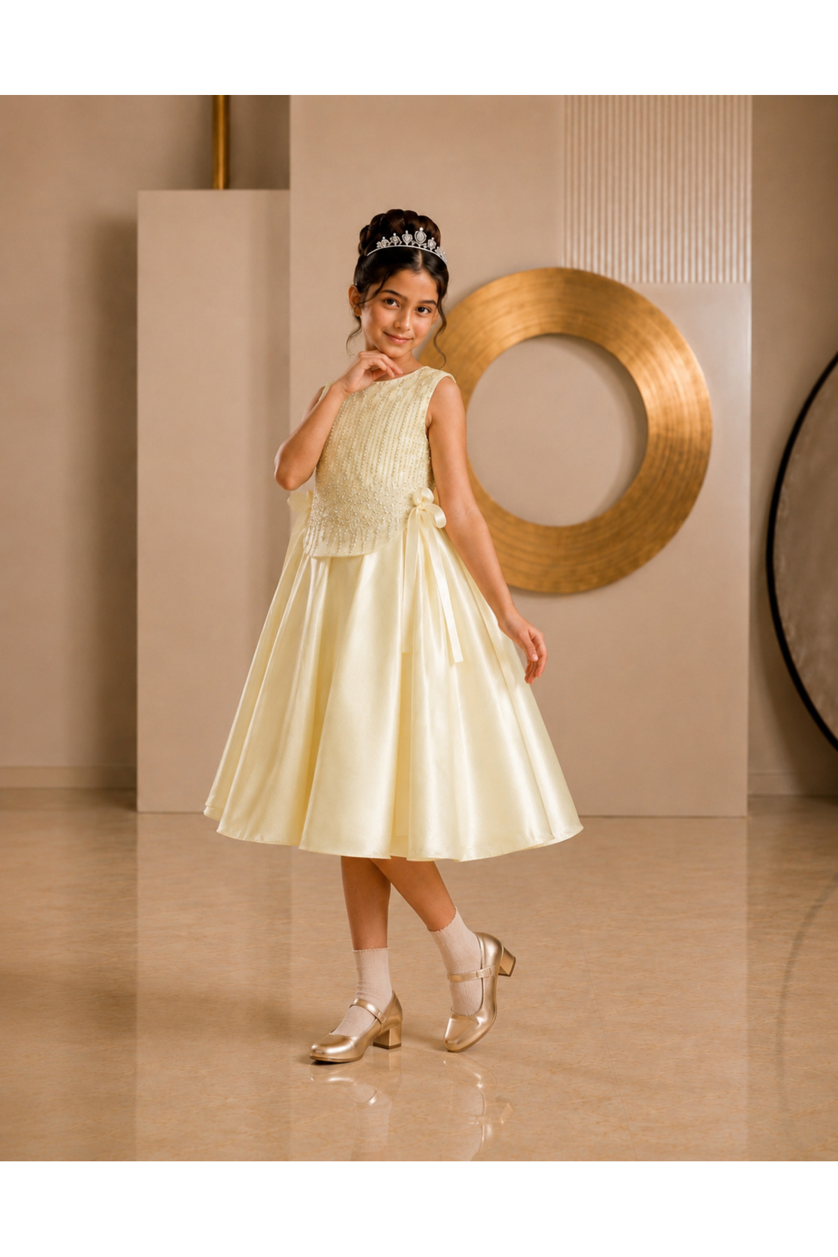 Luxury Girls’ Pearl Embellished Satin Party Dress – Elegant Sleeveless Princess Dress