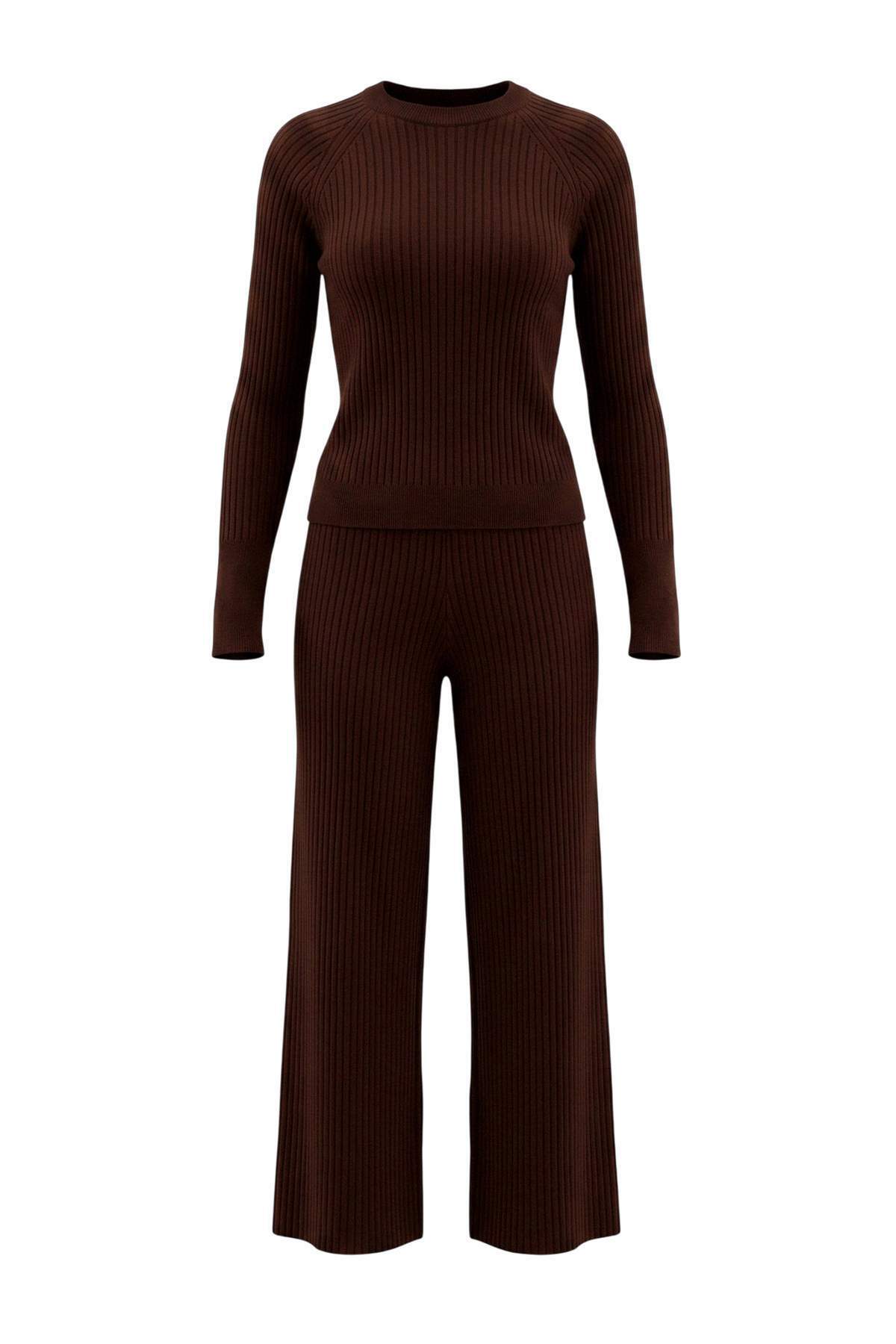 Trendyolmilla Kahverengi Taş Basic Parmak Detaylı Triko Alt-Üst Takım TWOAW24AU00032