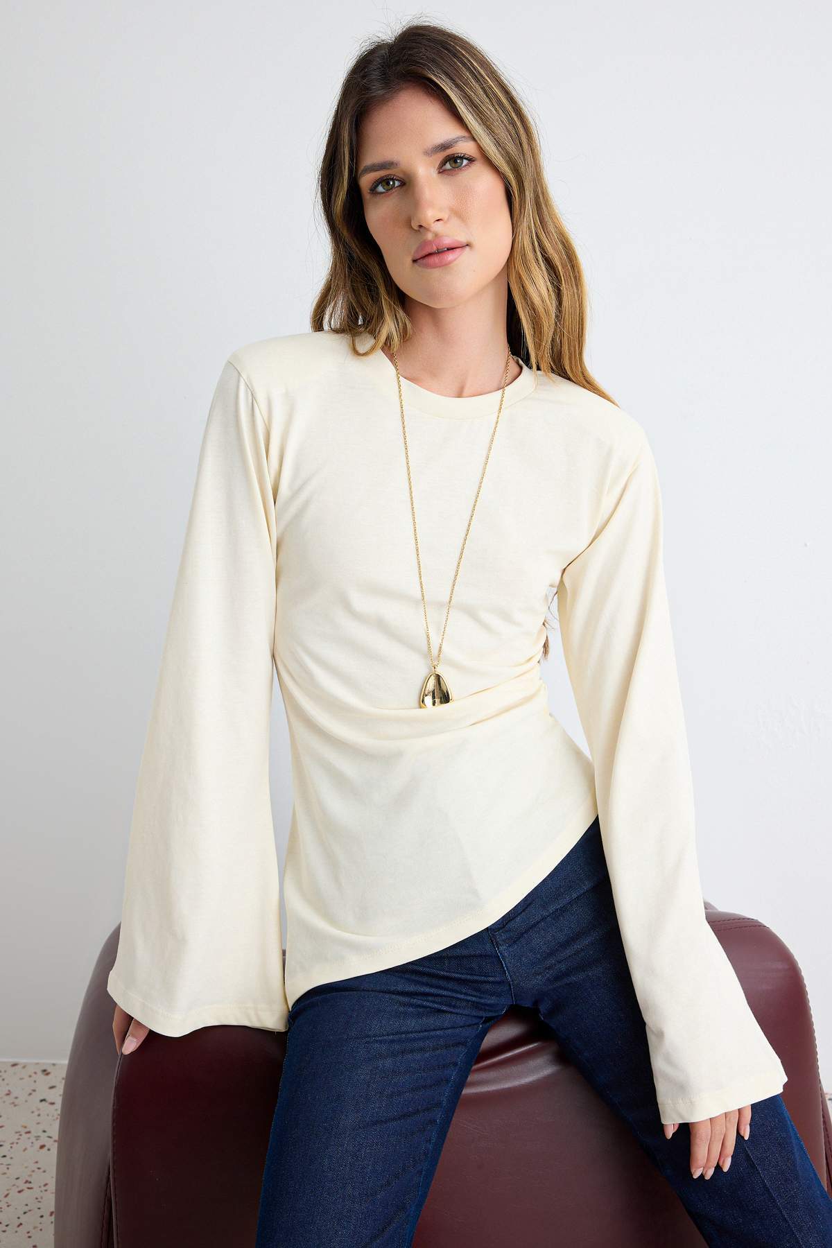 Trendyol Collection Stone 100% Cotton Waist-Fitted Asymmetrical Crew Neck Knitted T-Shirt Twoaw27Ts00011