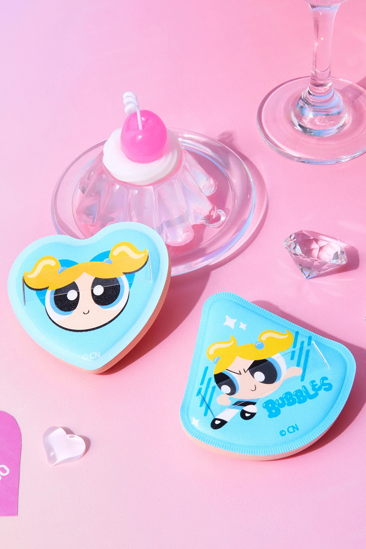 Powerpuff Girls Lisanslı Bubbles Makyaj Puf Seti Kalp Şekilli Yumuşak 7,8 Cm — 2020023210109 — تصویر 2 از 5