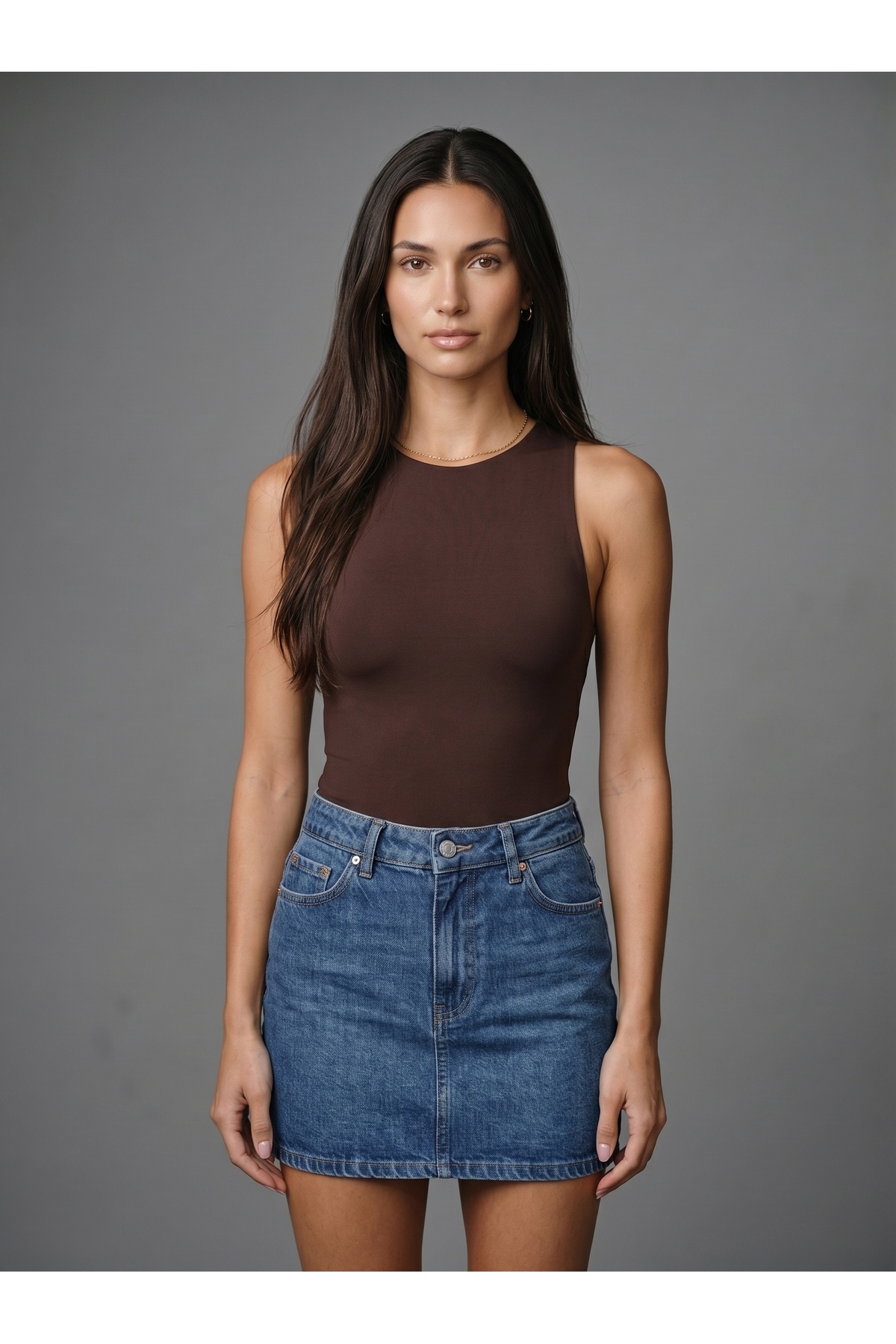 Kadın Kahverengi Halter Yaka Slim Fit Likralı Bodysuit Günlük Şık Çıtçıtlı Body 2