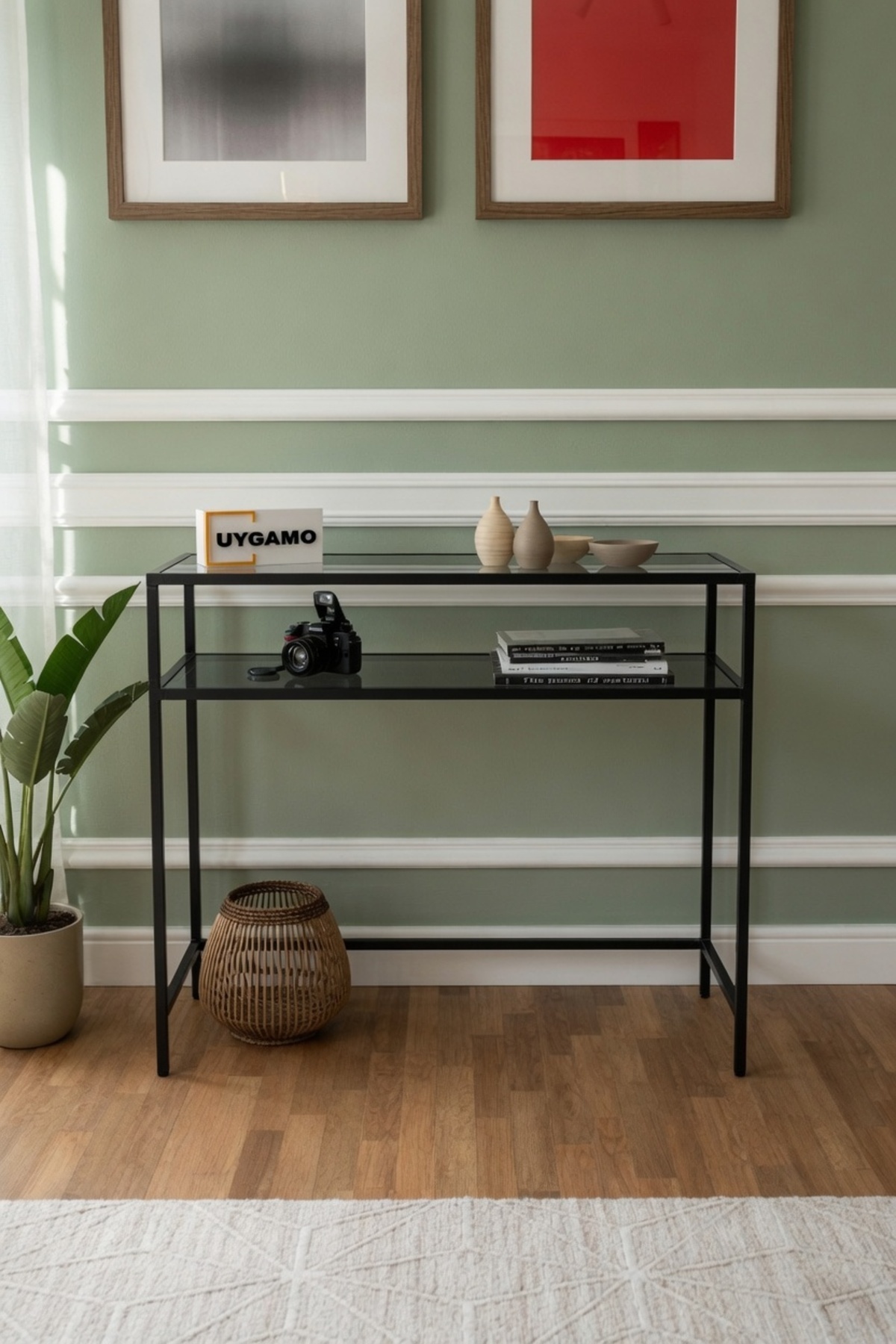 Sole Metal Dresser Decorative Multi-Shelf Coffee Corner Console Black Smoked Glass 2-Tier Entrance Hall Side Table Console for Tare Areas