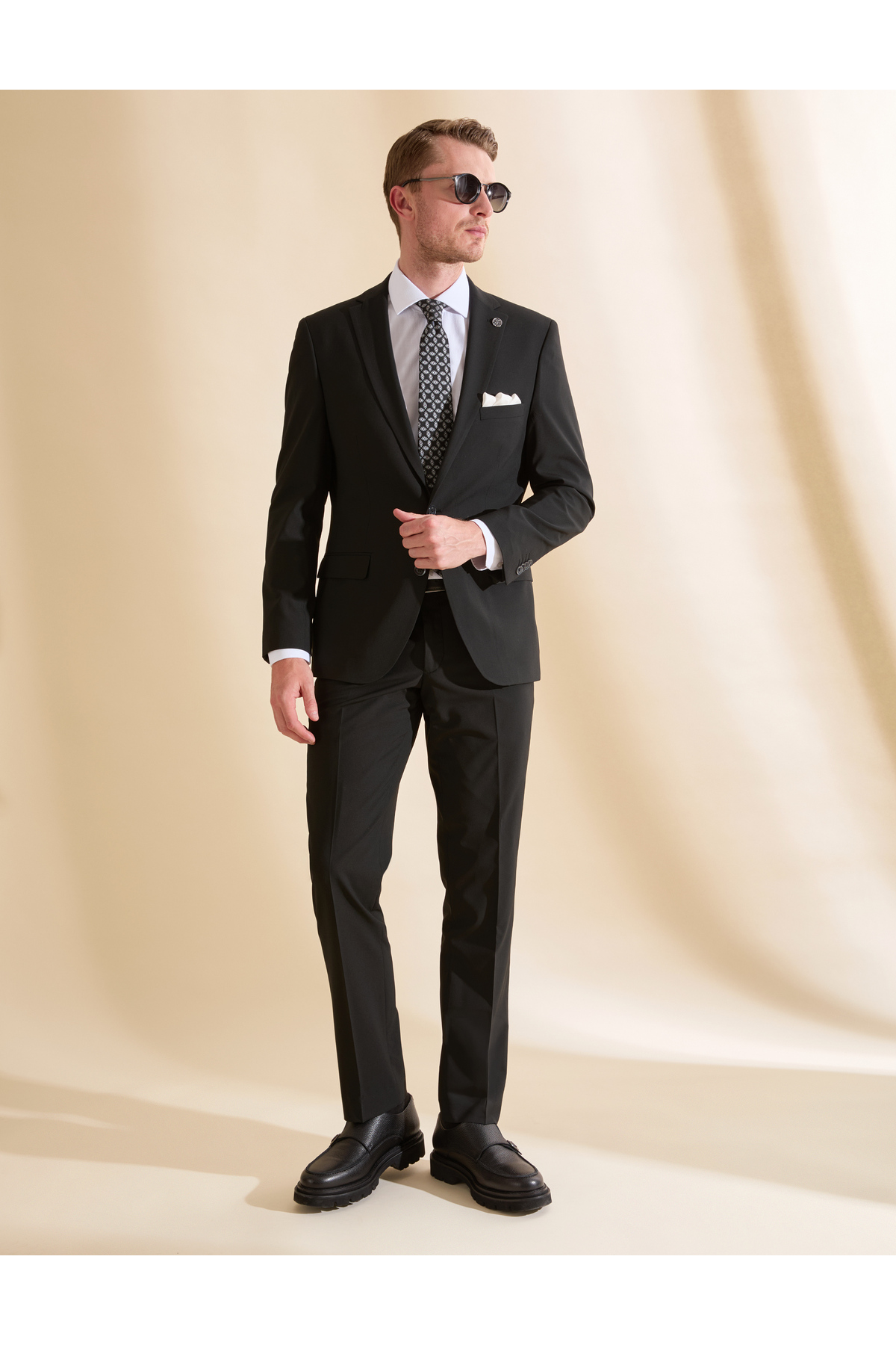 Pierre Cardin Black Slim Fit Mono Collar Suit 50325155-Vr046