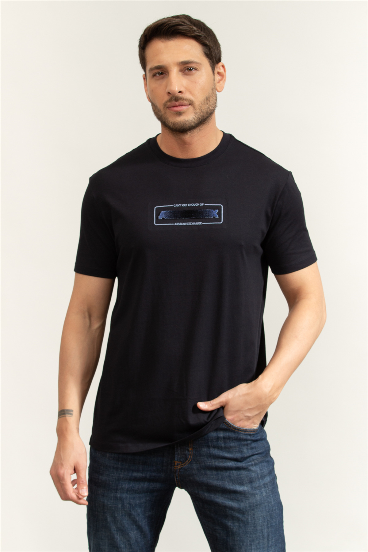 تی‌شرت یقه گرد مردانه سرمه‌ای آرمانی اکسچنج تی شرت Armani Exchange