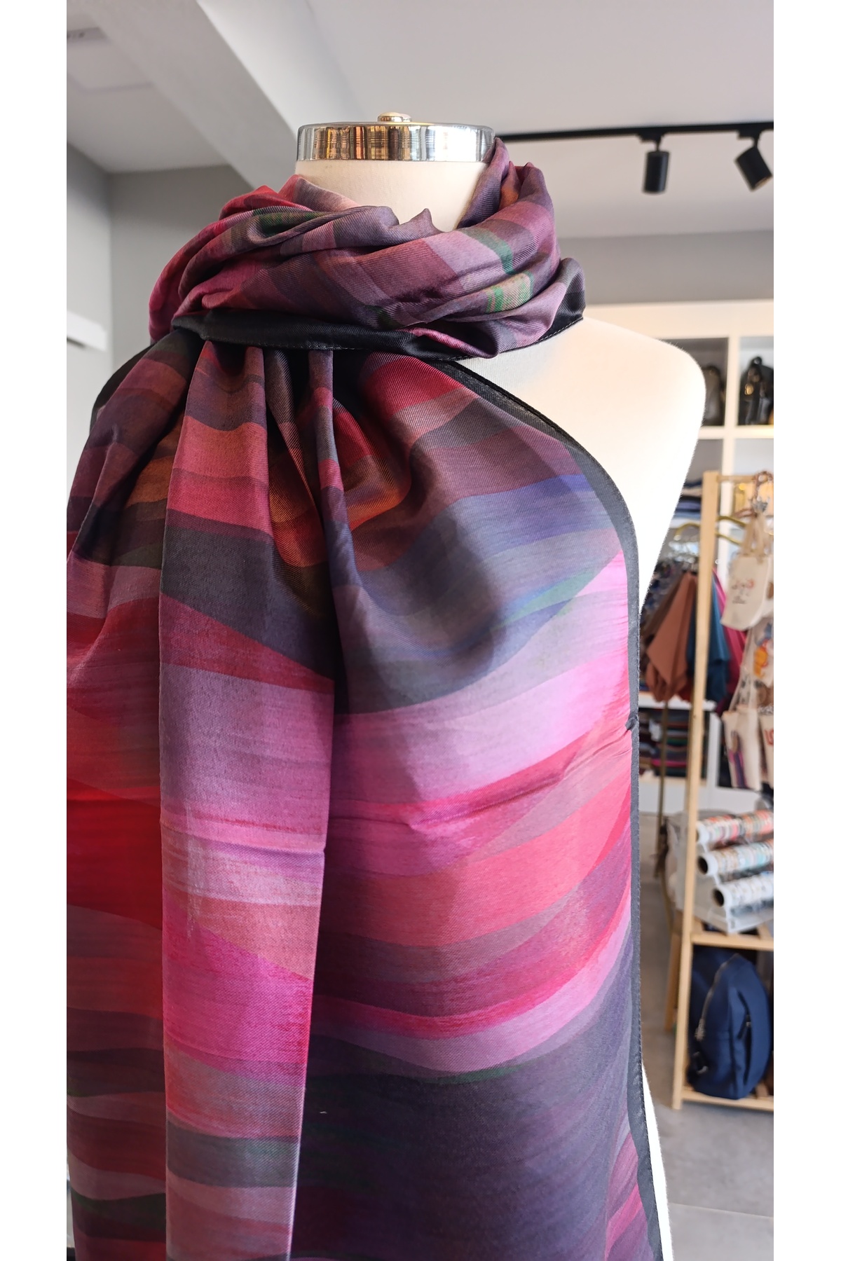 LA BOUTIQUE ÖZEL SERİ ŞAL
