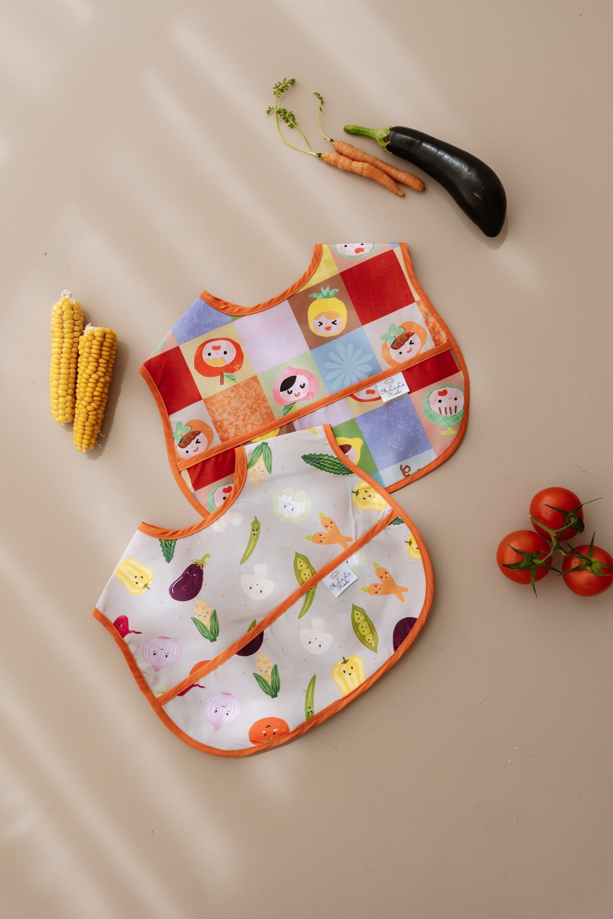 Orange Connector 2-Piece Liquid-Proof Bib 6-36 months