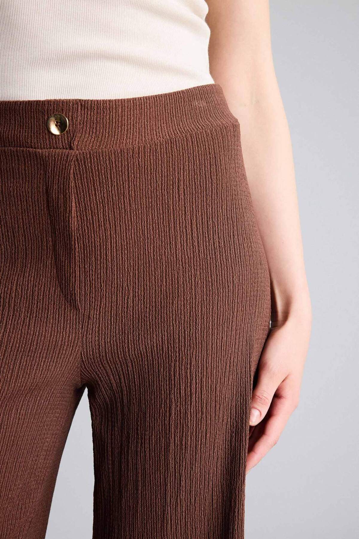 DeFacto Culotte Düz Paça Kırışık Dokulu Pantolon H8605AX26HS görsel 5