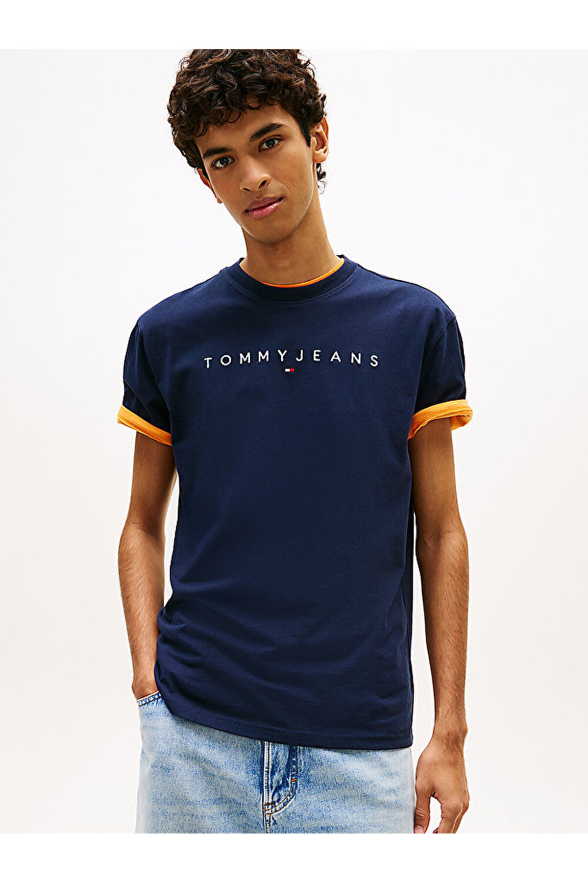 تیشرتمردانهTommy Hilfigerآبی سرمه‌ای