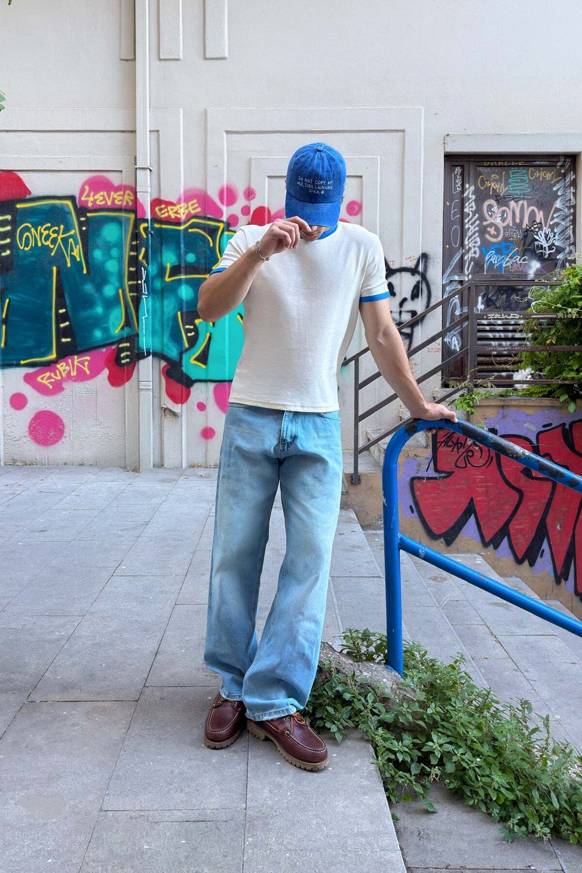 Flaw Wear Ecru Blue Ringer Tee