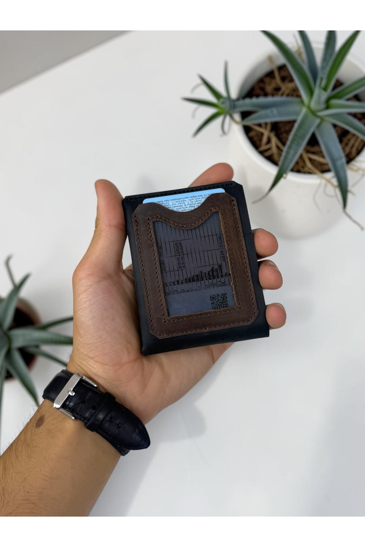 BeeBlack %100 Hakiki Deri CLARK Model Erkek Cüzdan - Mıknatıslı Şık Minimalist Cüzdan görsel 4