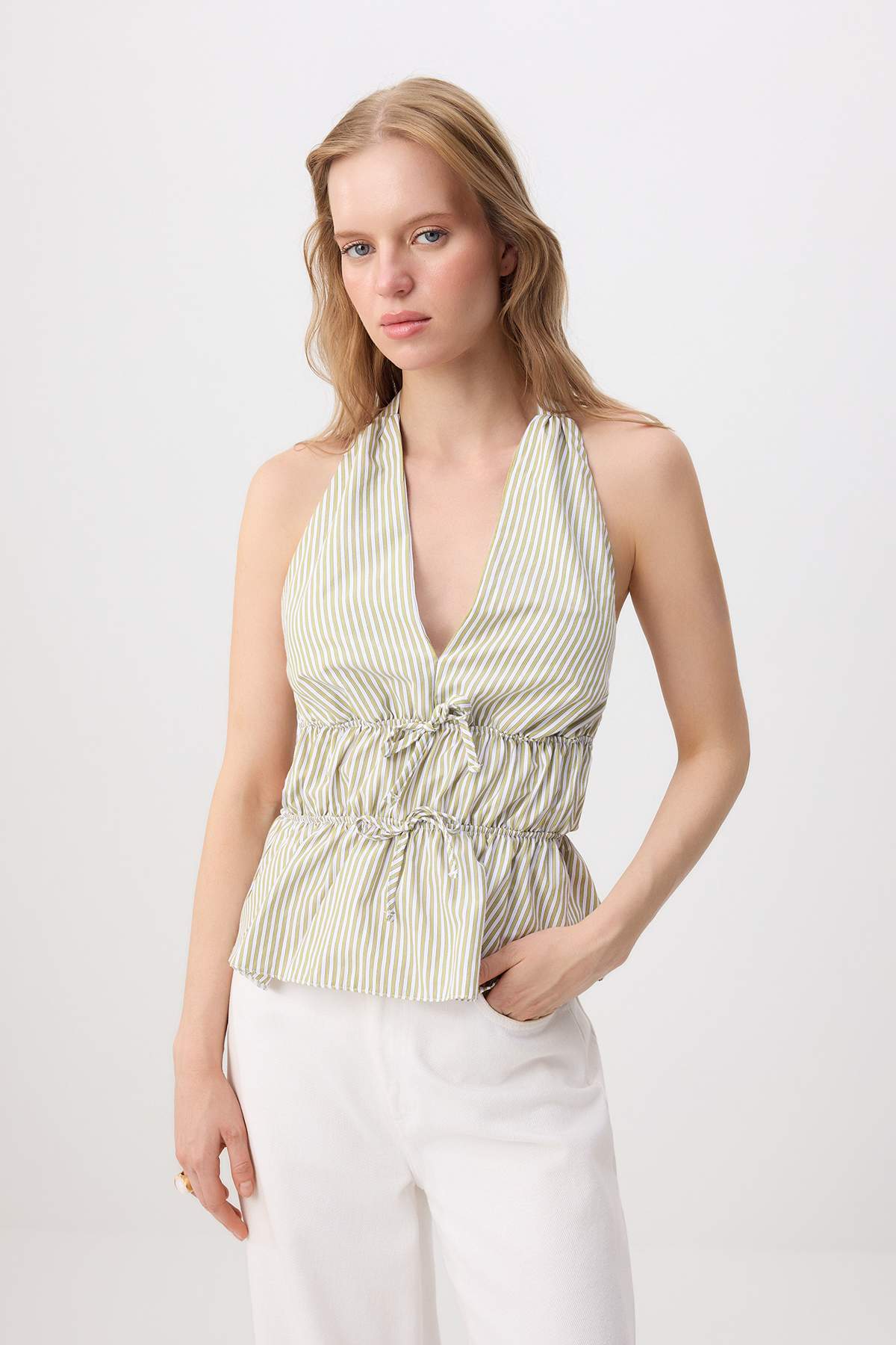 Trendyolmilla Yeşil Dokuma Alt&Üst Bluz TWOSS26BZ00689