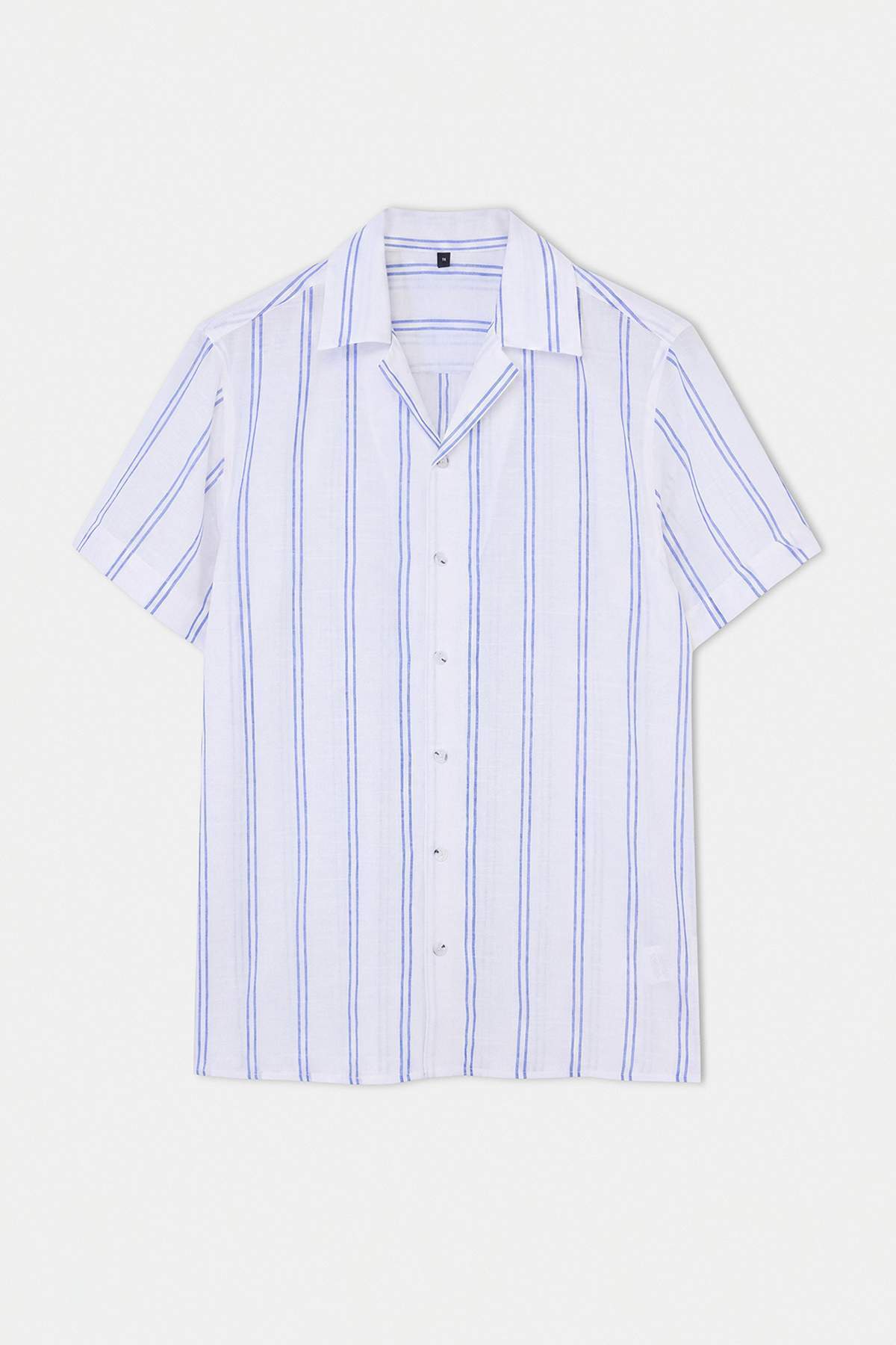 Trendyolmilla Man Beyaz %100 Pamuk Apaj Yaka Kısa Kollu Regular Fit/Normal Kalıp Erkek Gömlek TMNSS26GO00046