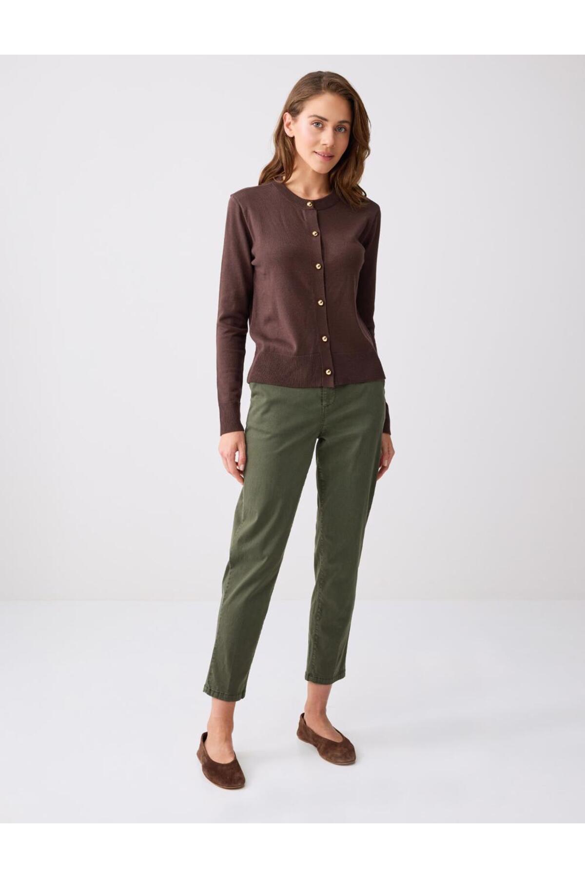 High Waist Regular Leg Woven Trousers with Khaki Side Pockets