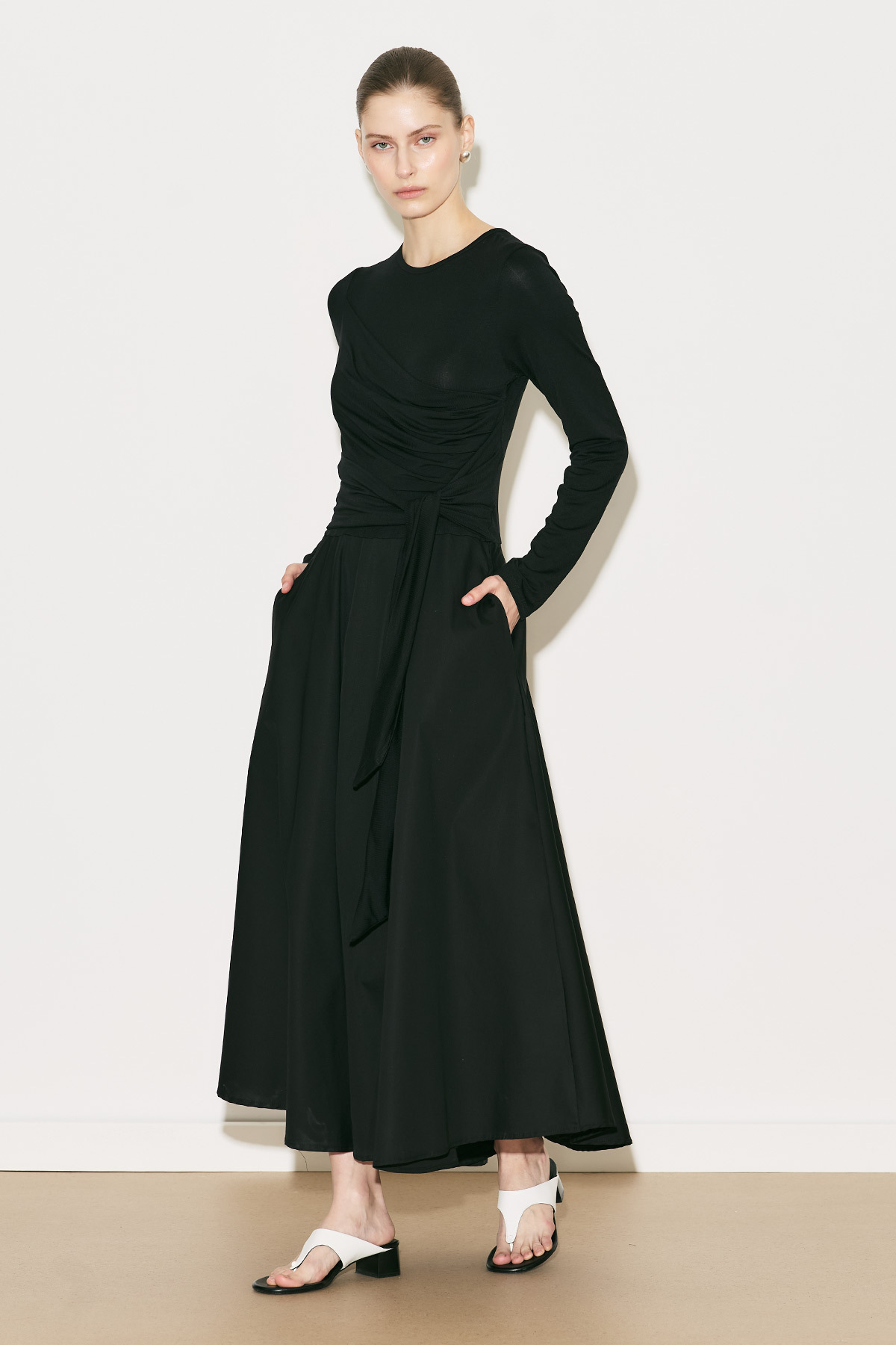 Manuka Easy Tie-Up Dress Black