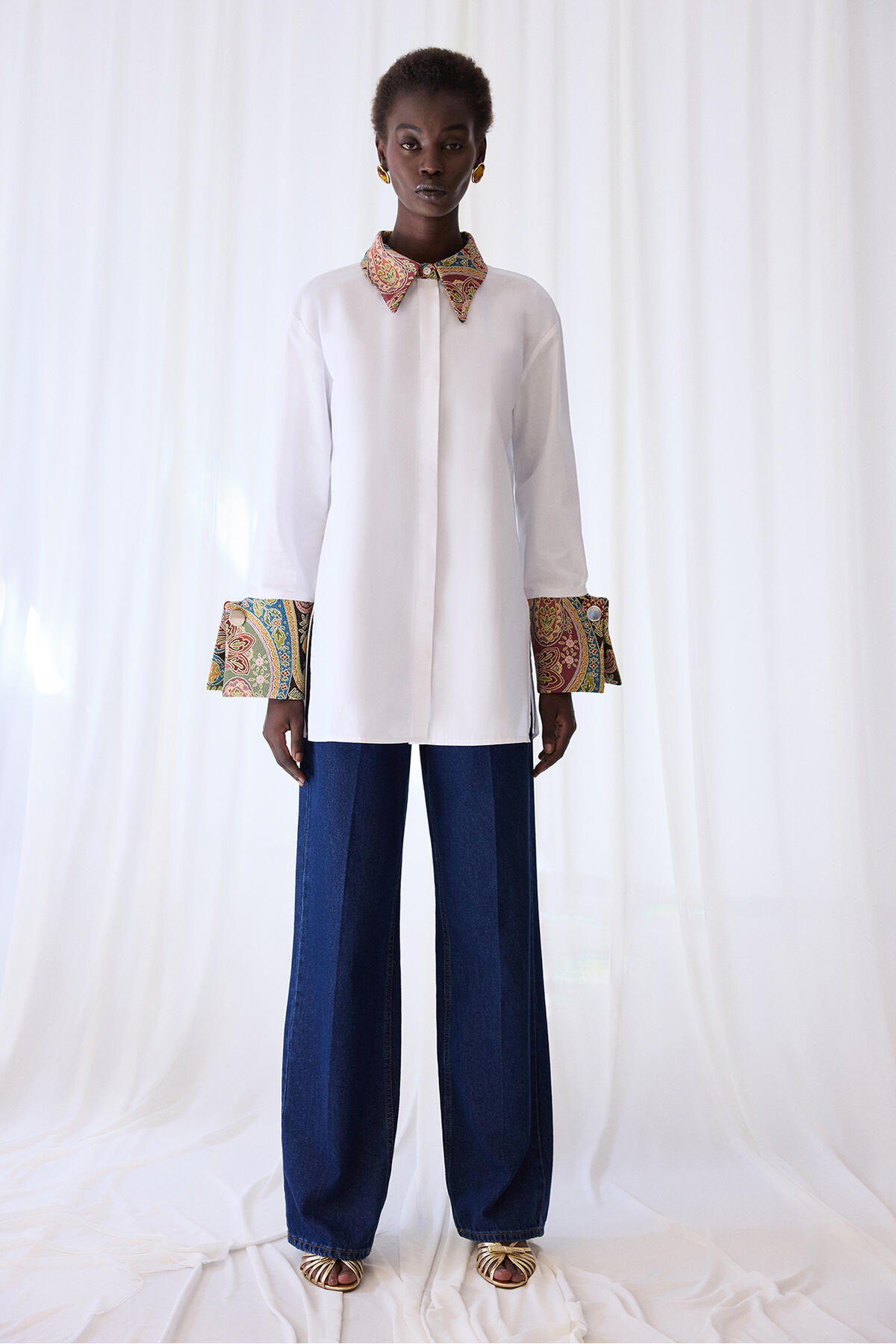Touche Prive Ethnic Pattern Detail Shirt