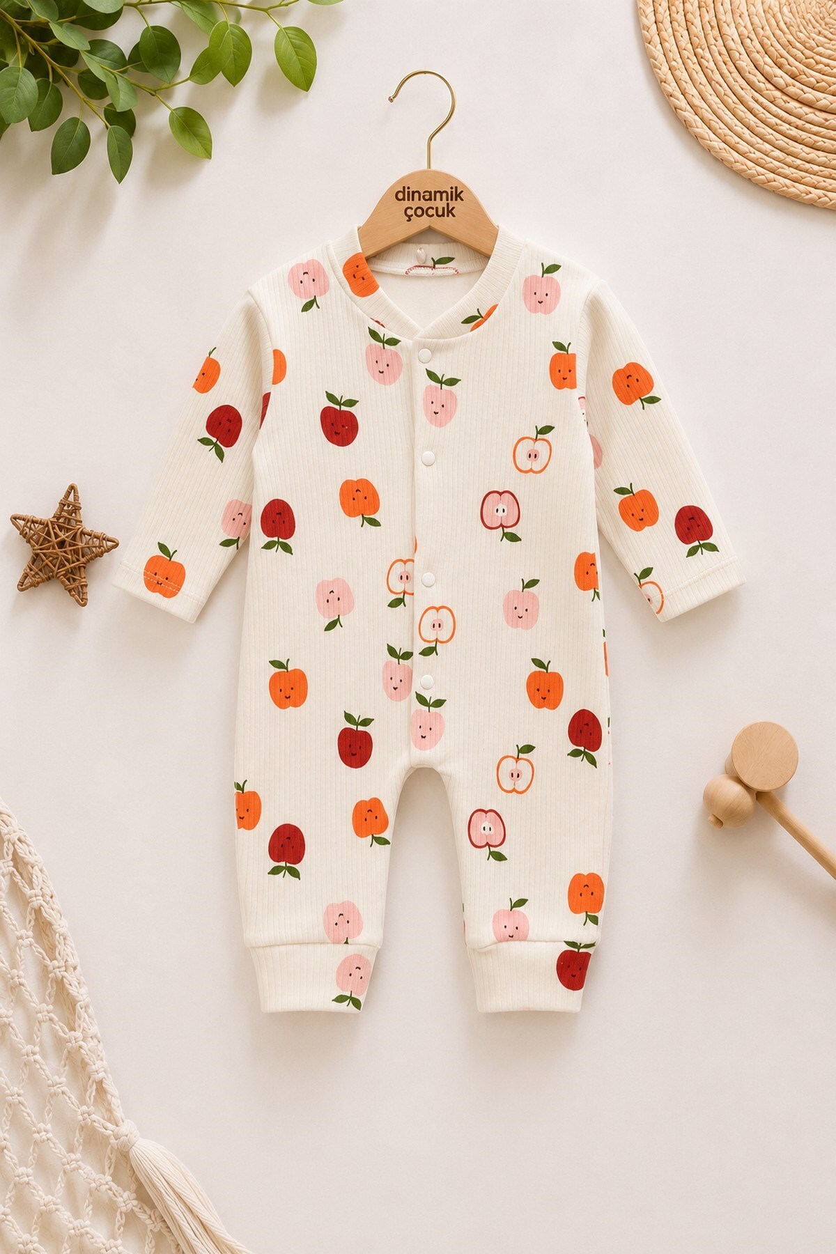 Newborn Baby Apple Printed Snap Fastener Baby Jumpsuit 100% Cotton Flexible 1-3-6 Months Unisex