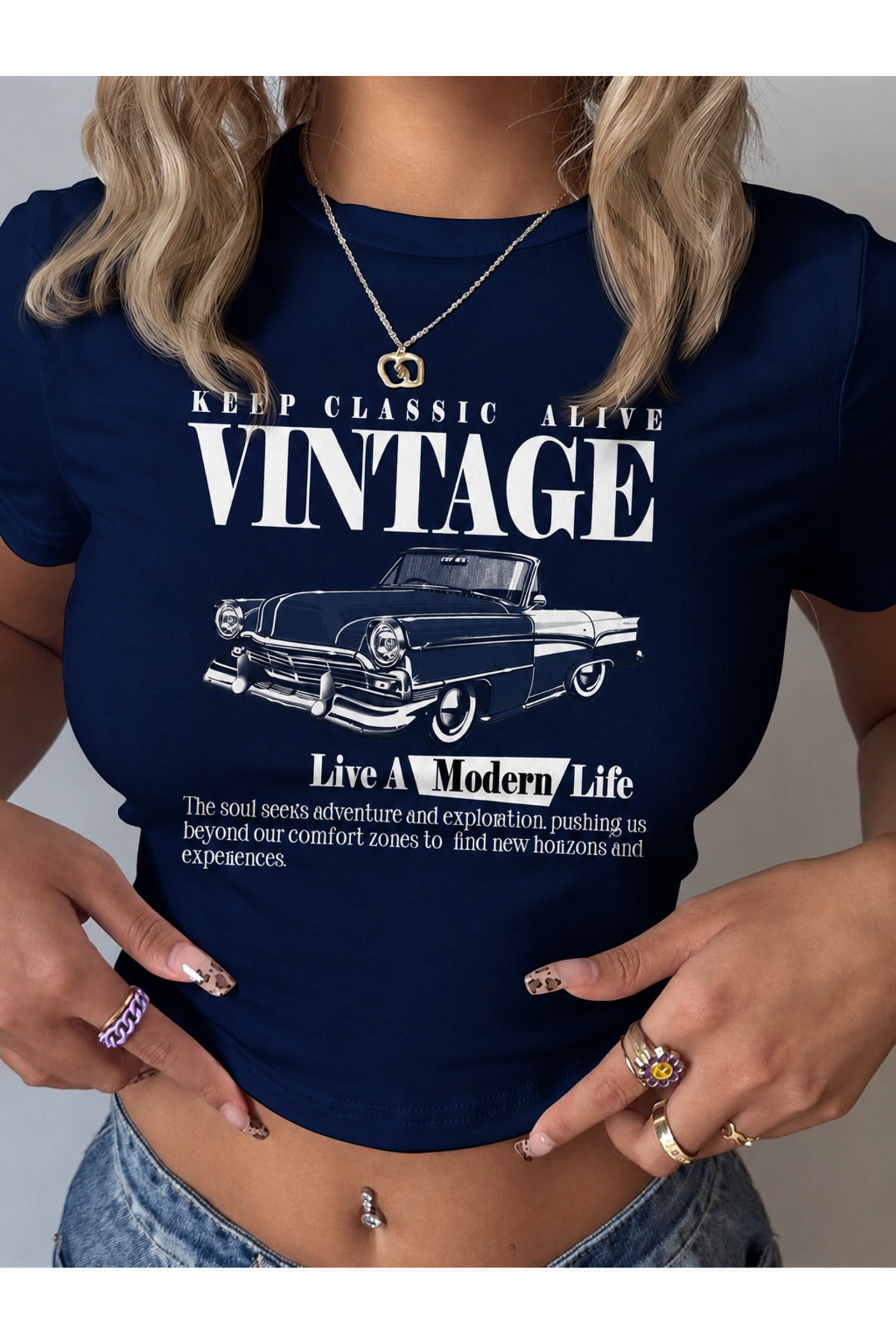 Women's Navy Blue Vintage Printed Crew Neck Narrow Crop T-Shirt