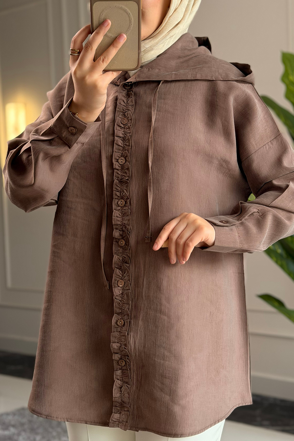 Suede Style  6536- Şık Rahat Fırfır Detaylı Yumuşak Dokuma Kumaş Kadın Kapüşonlu Gömlek - Görsel 6